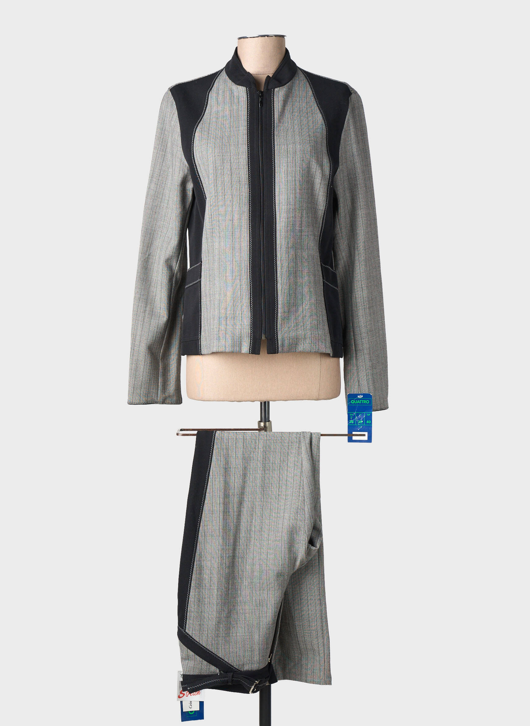 Ensemble pantalon fermeture zippée au dos gris QUATTRO femme