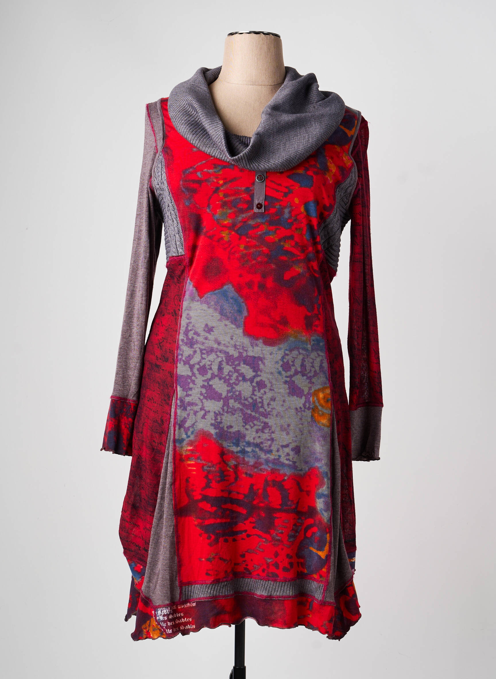 Robe mi-longue manches longues manches longues rouge FILLE DES SABLES femme