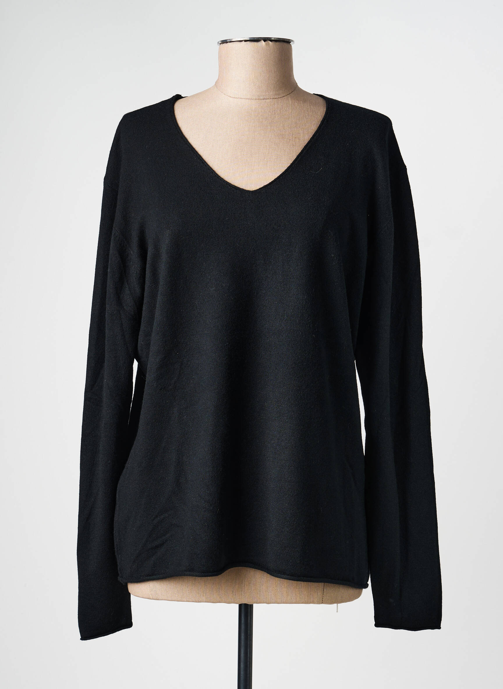 Pull coupe cintrée manches longues noir MARINELLO femme