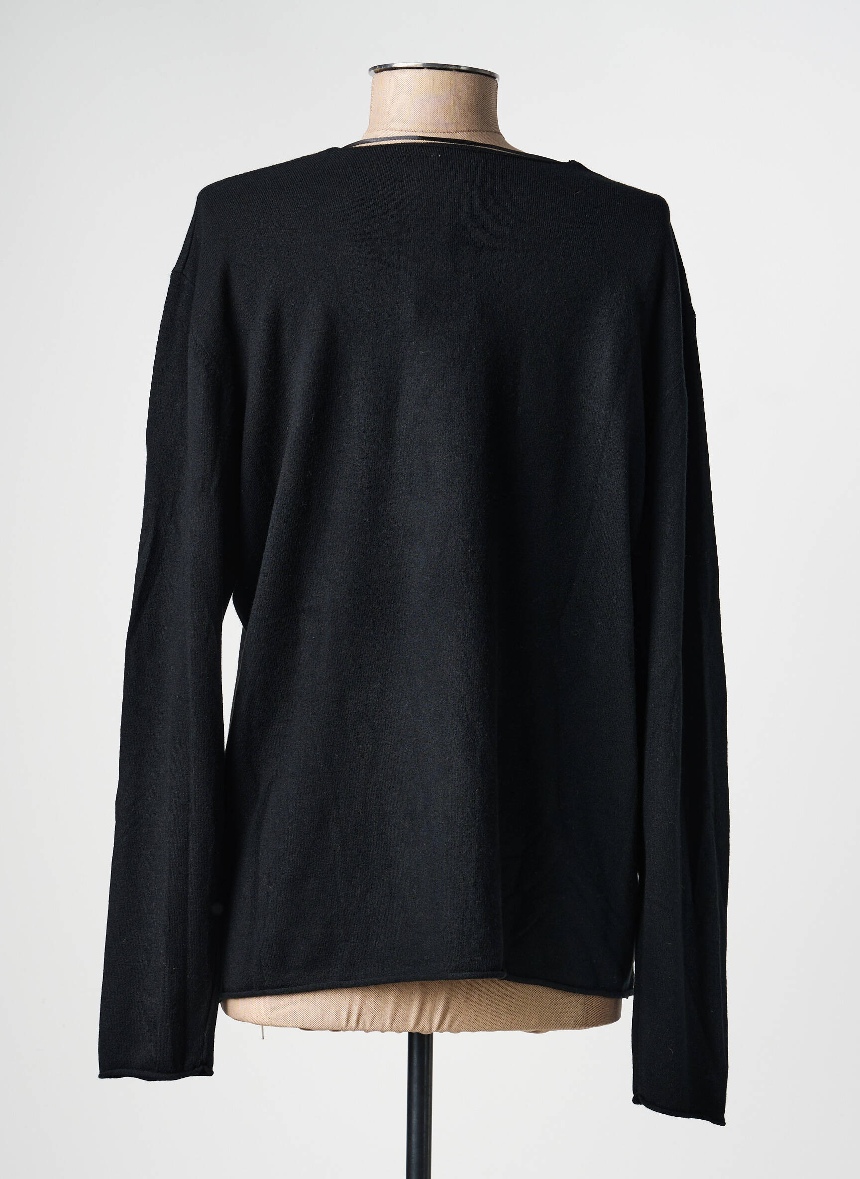 Pull coupe cintrée manches longues noir MARINELLO femme