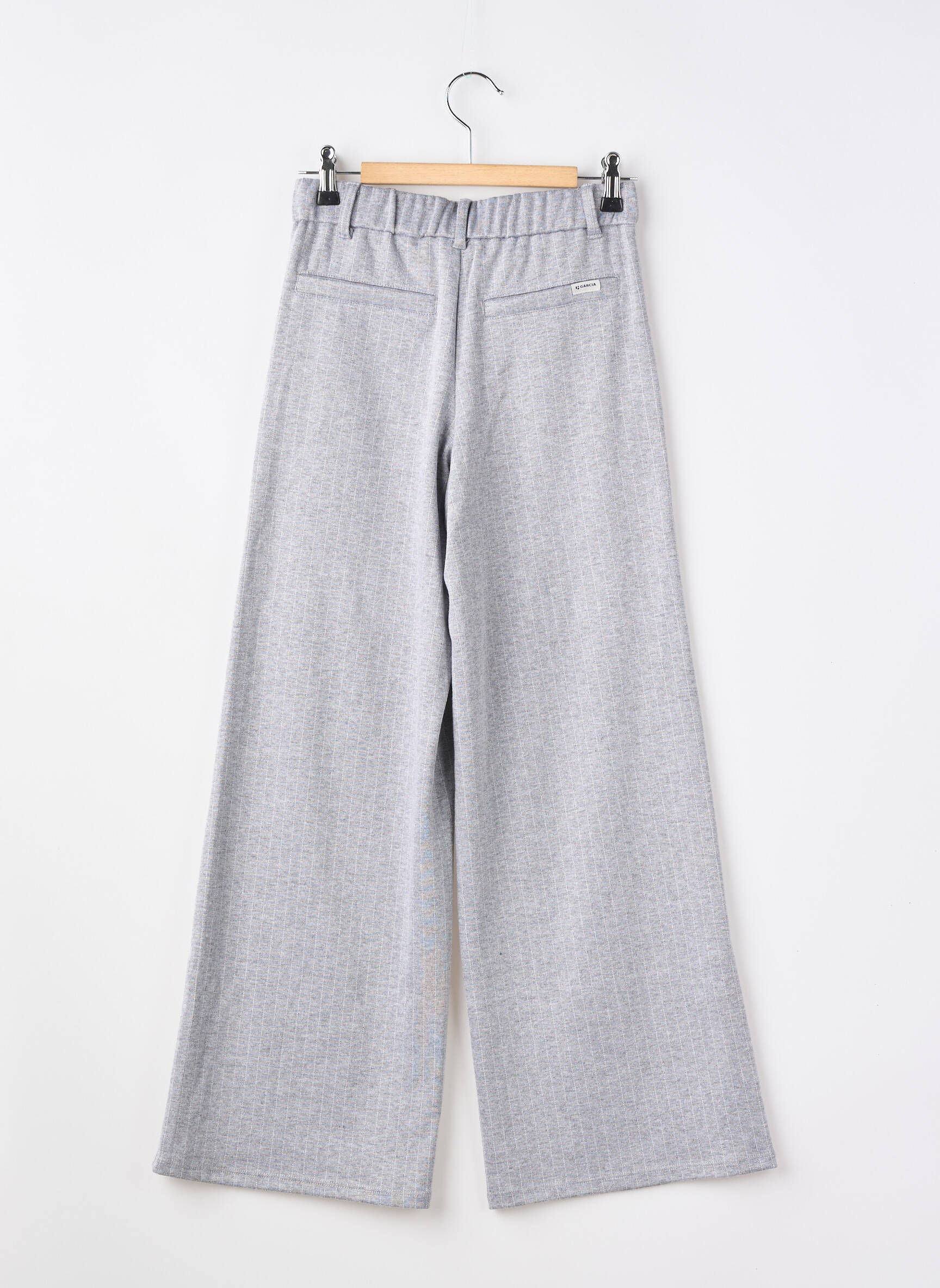 Pantalon droit fermeture zippée sous rabat boutonné gris GARCIA fille
