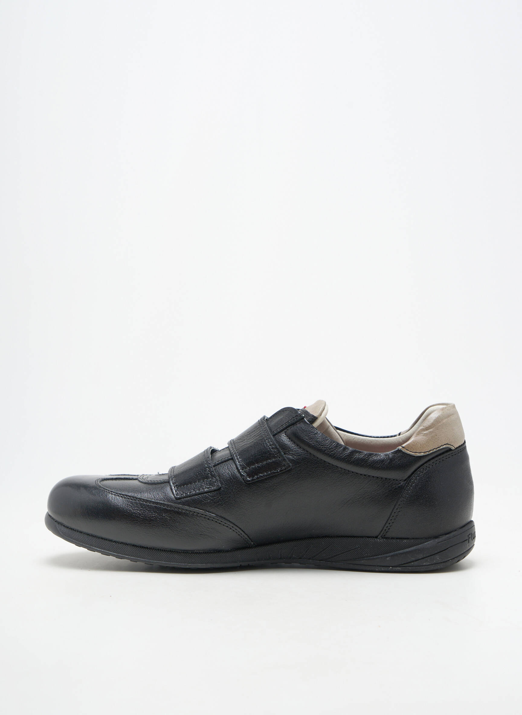 Baskets matière lisse bout rond noir FLUCHOS homme