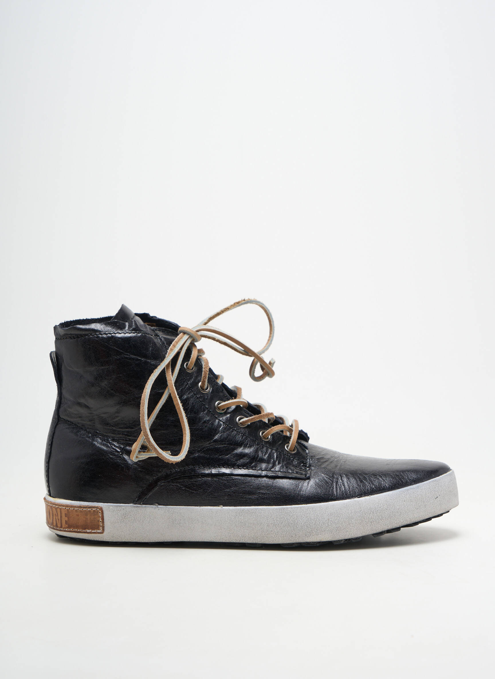 Baskets matière lisse bout rond noir BLACKSTONE homme