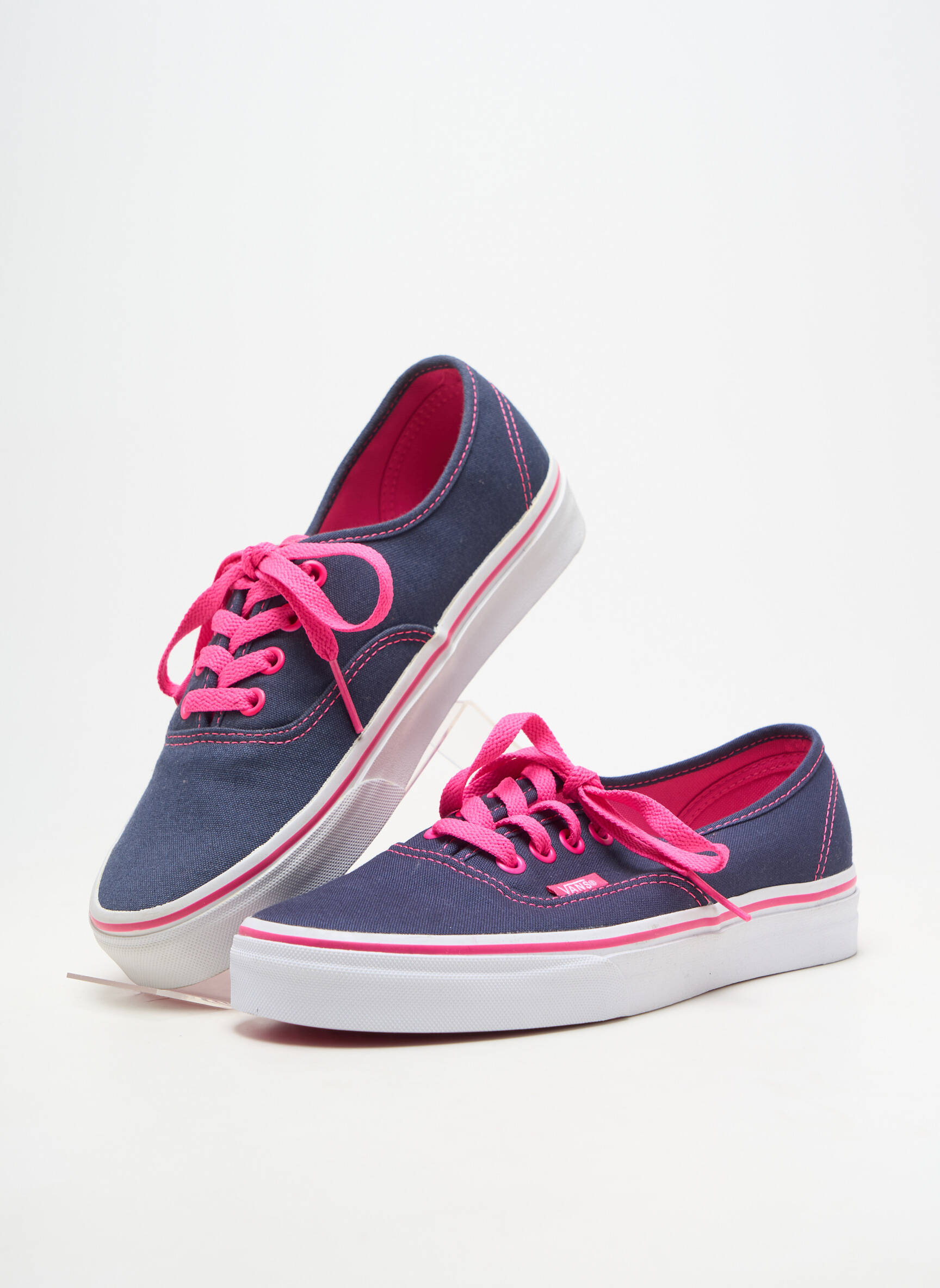 Baskets bout rond bout rond bleu VANS unisexe