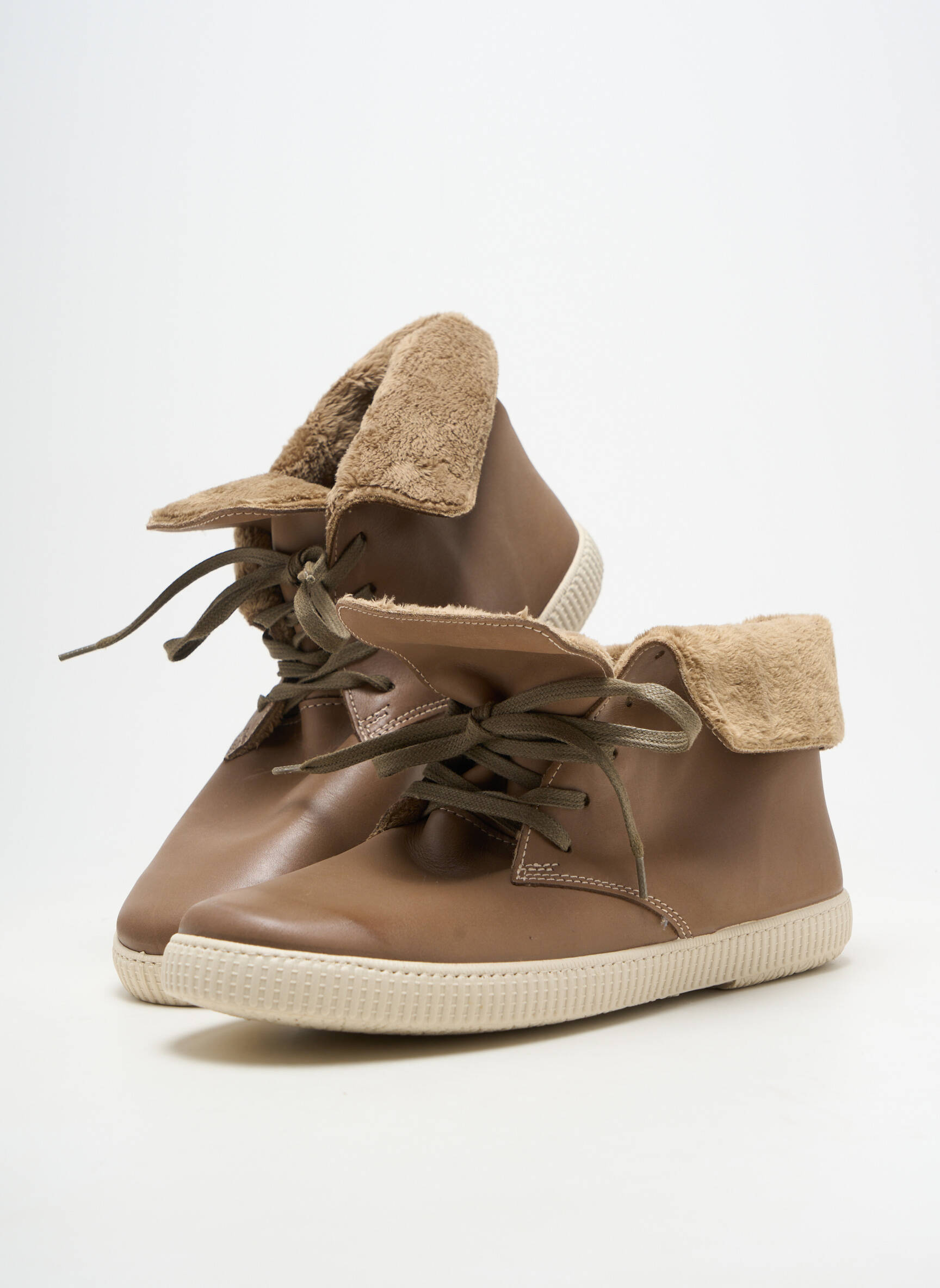 Baskets fourrée bout rond marron VICTORIA unisexe