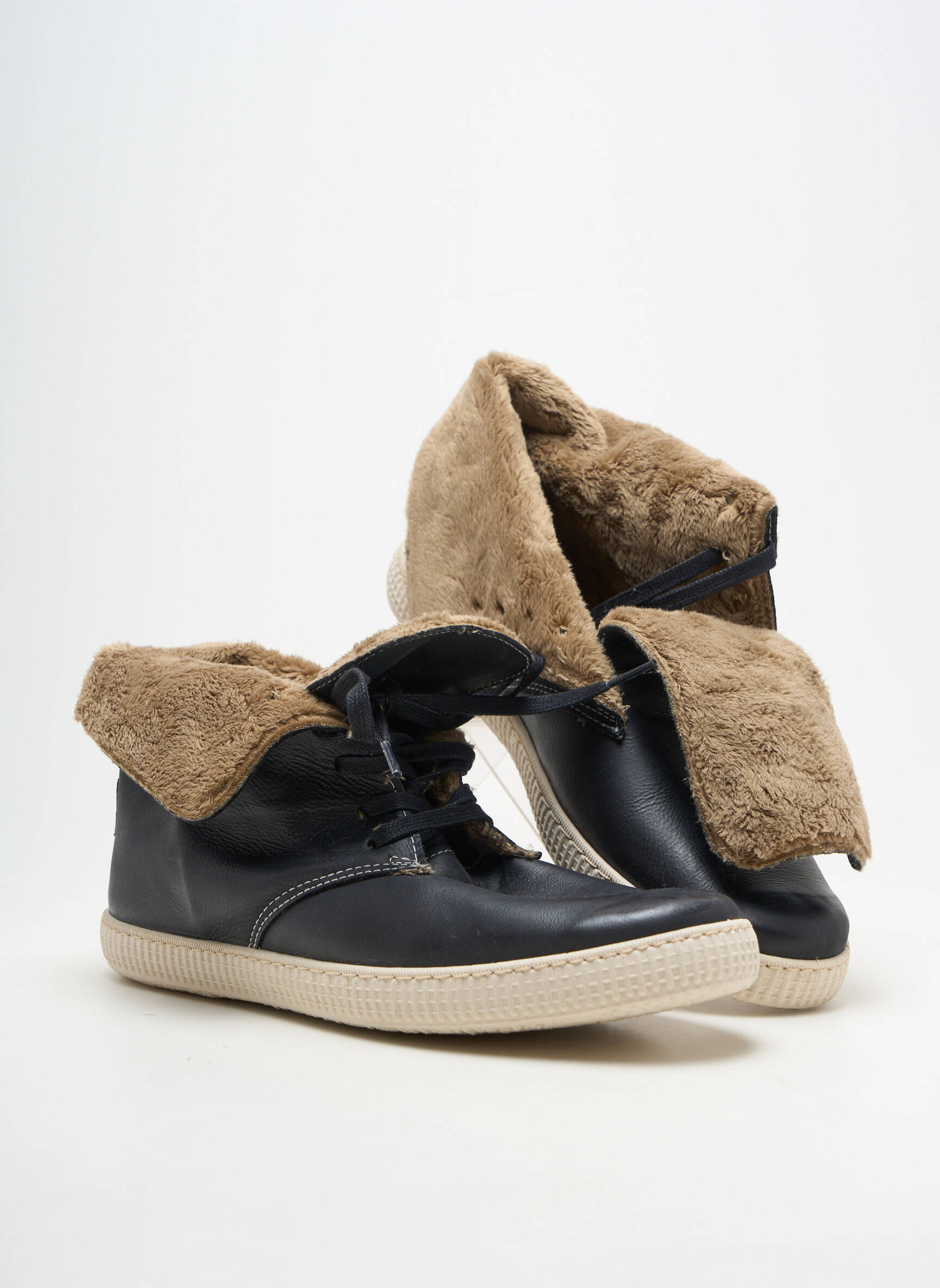 Baskets fourrée bout rond noir VICTORIA homme