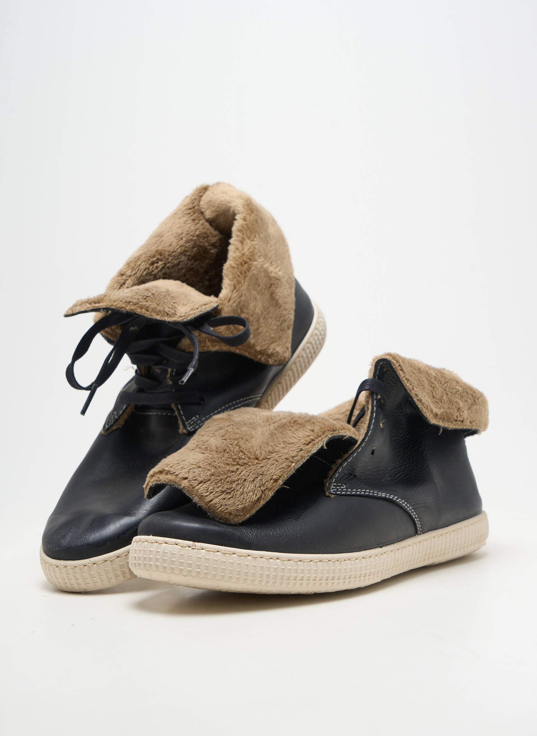 Baskets fourrée bout rond noir VICTORIA homme