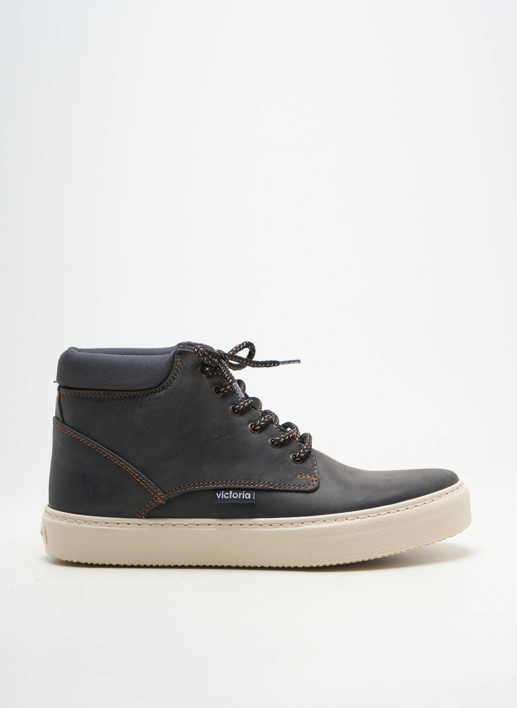 Baskets matière lisse bout rond noir VICTORIA homme