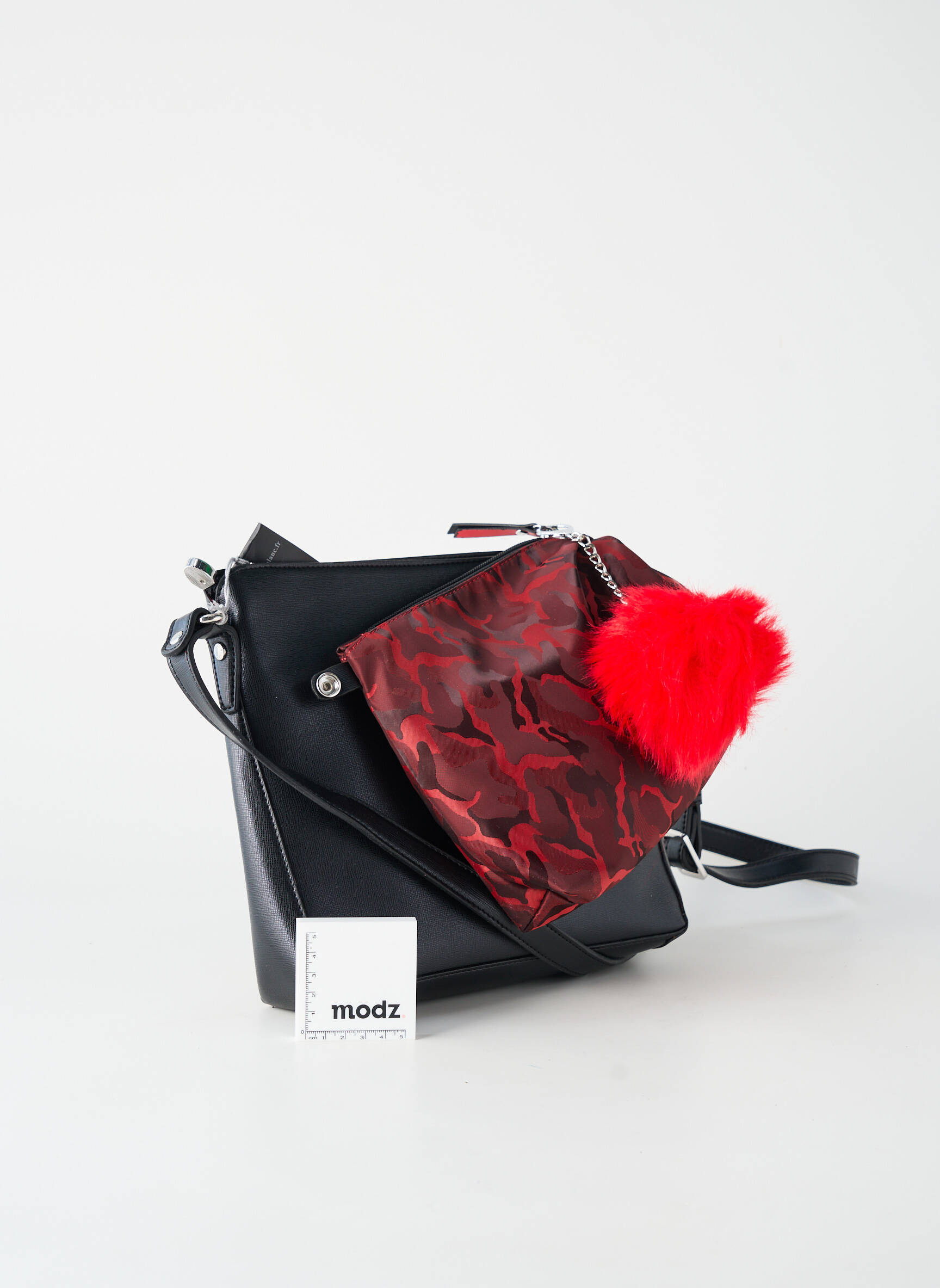 Sac fermeture zippée forme carré noir PATRICK BLANC femme