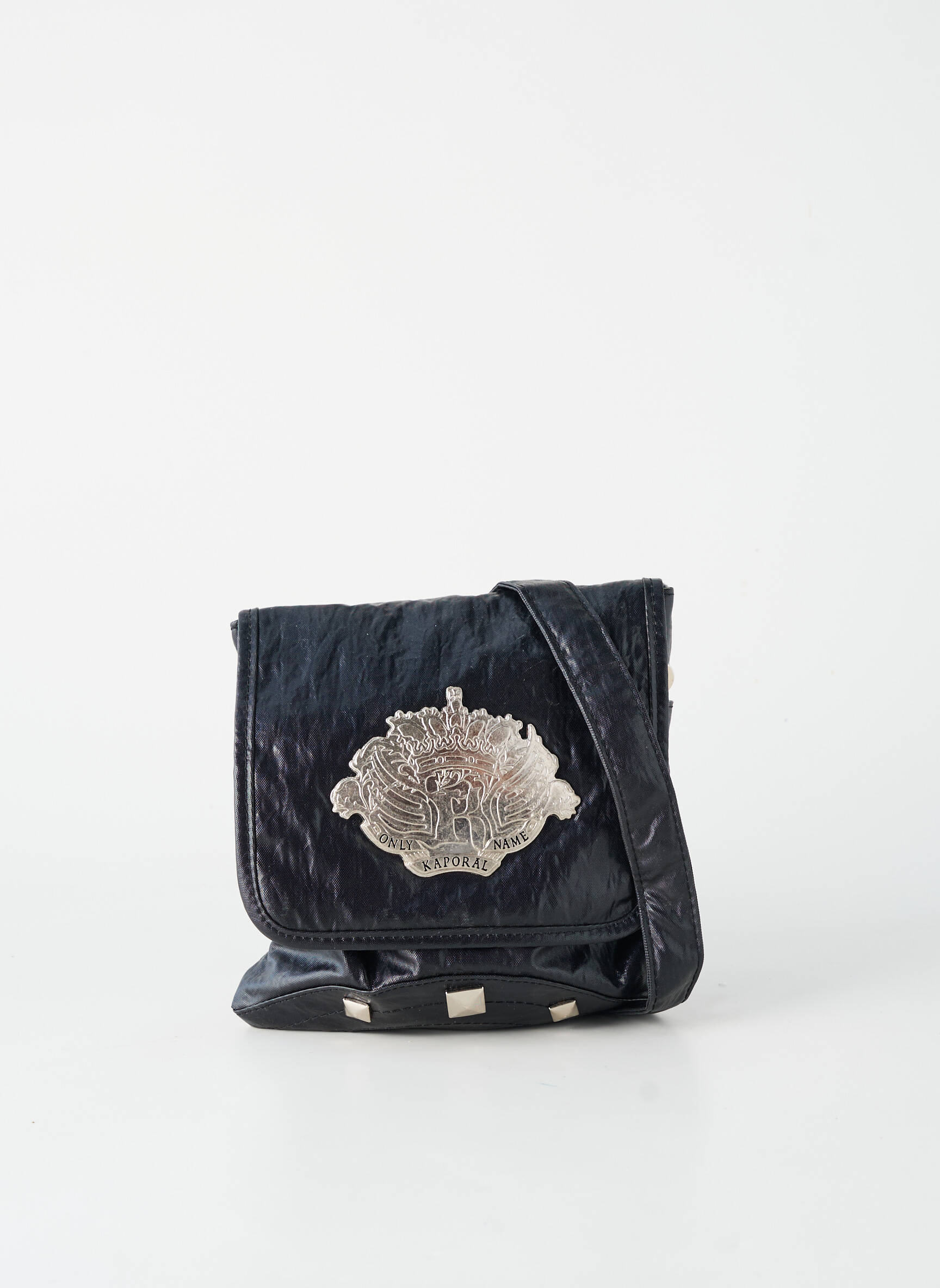 Sac fermeture fermeture aimantée forme besace noir KAPORAL femme