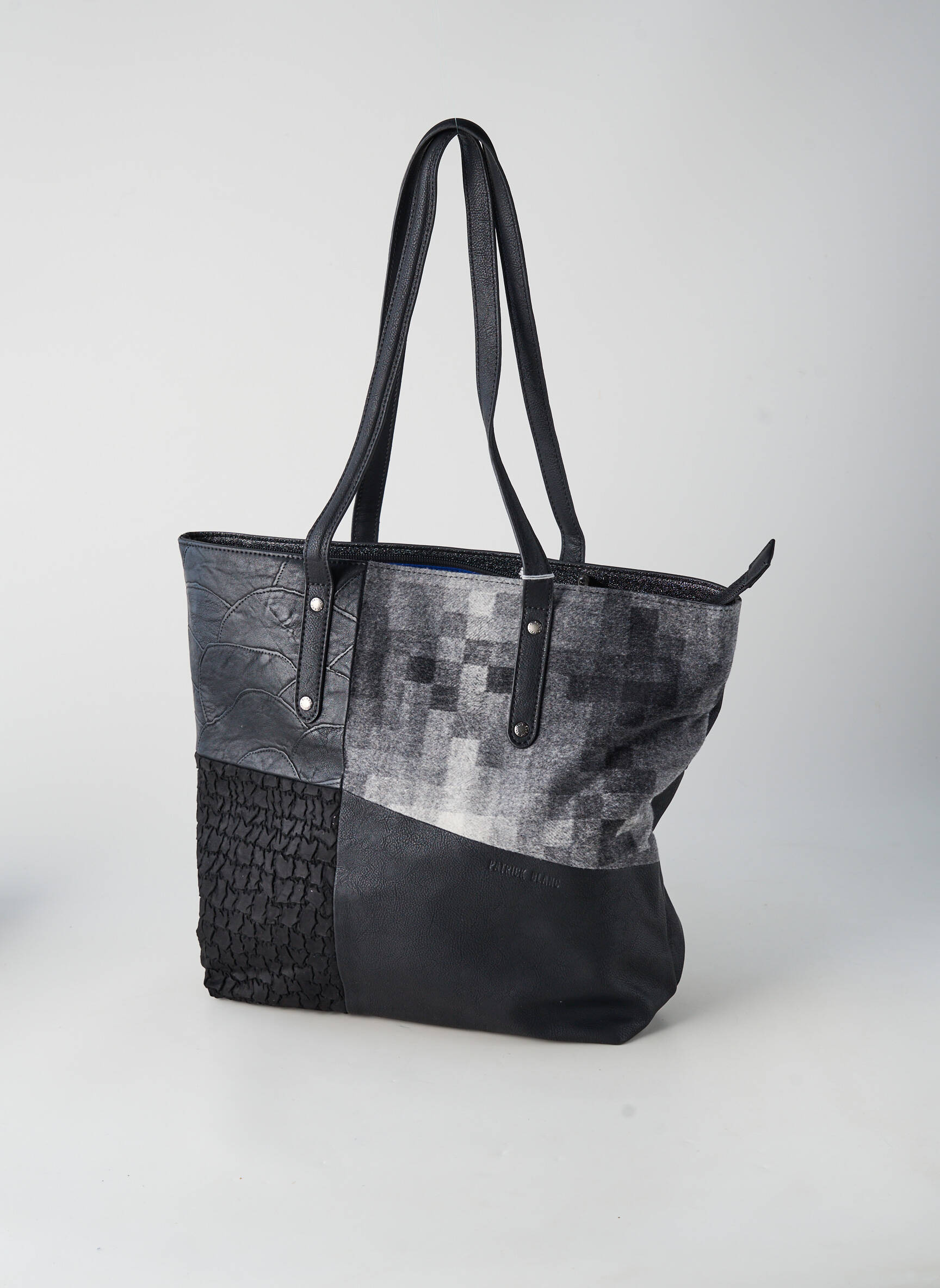 Sac multipoches forme rectangulaire noir PATRICK BLANC femme
