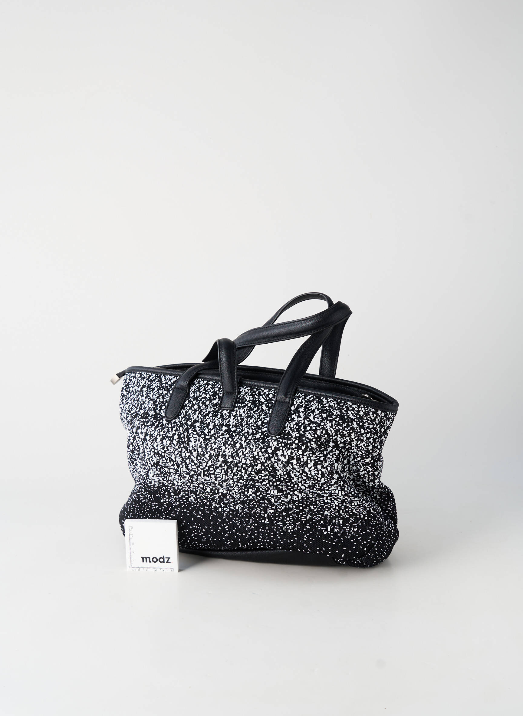 Sac multipoches forme rectangulaire noir PATRICK BLANC femme