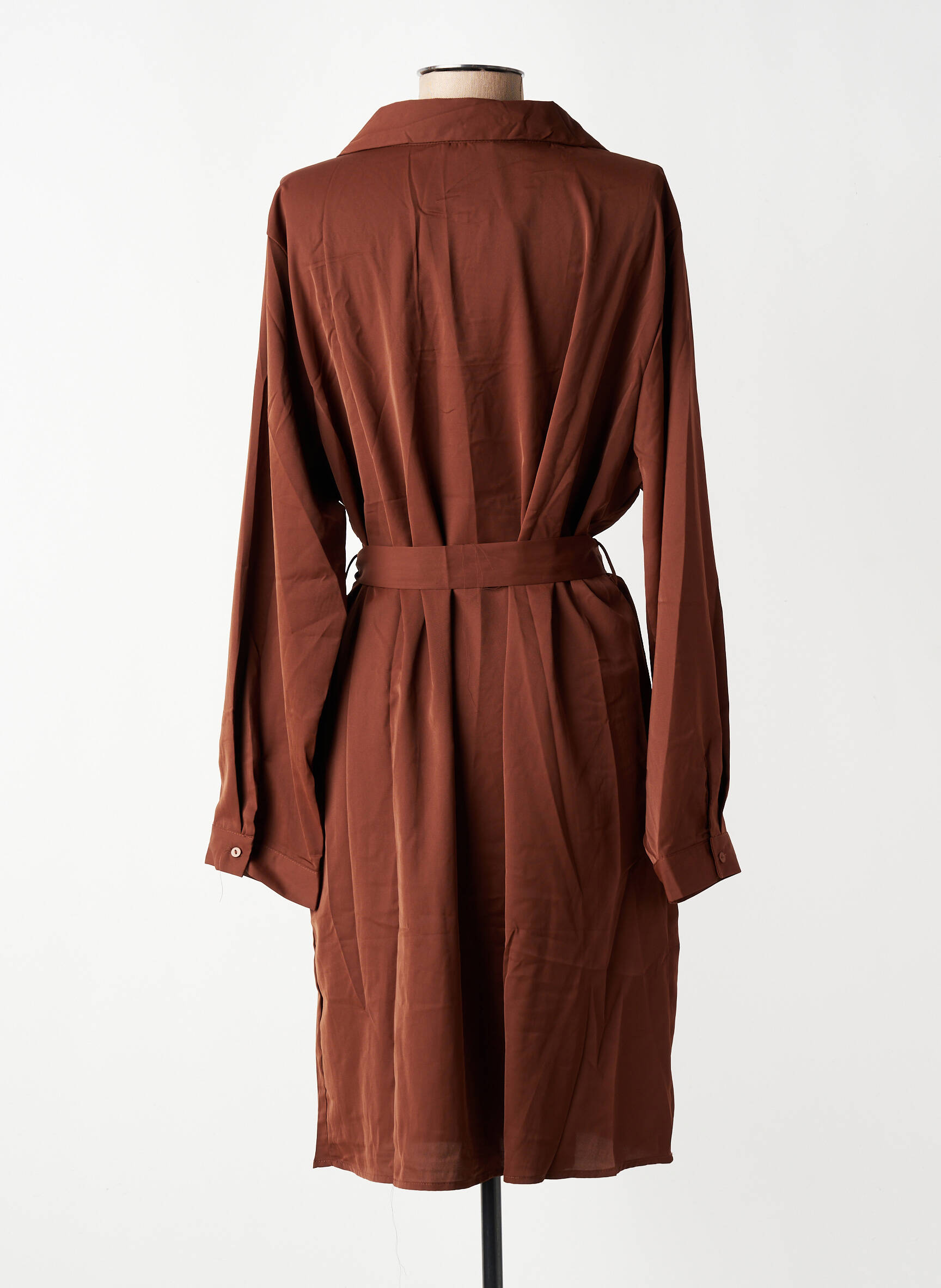 Robe mi-longue tissage crêpe manches longues marron NOUGAT femme