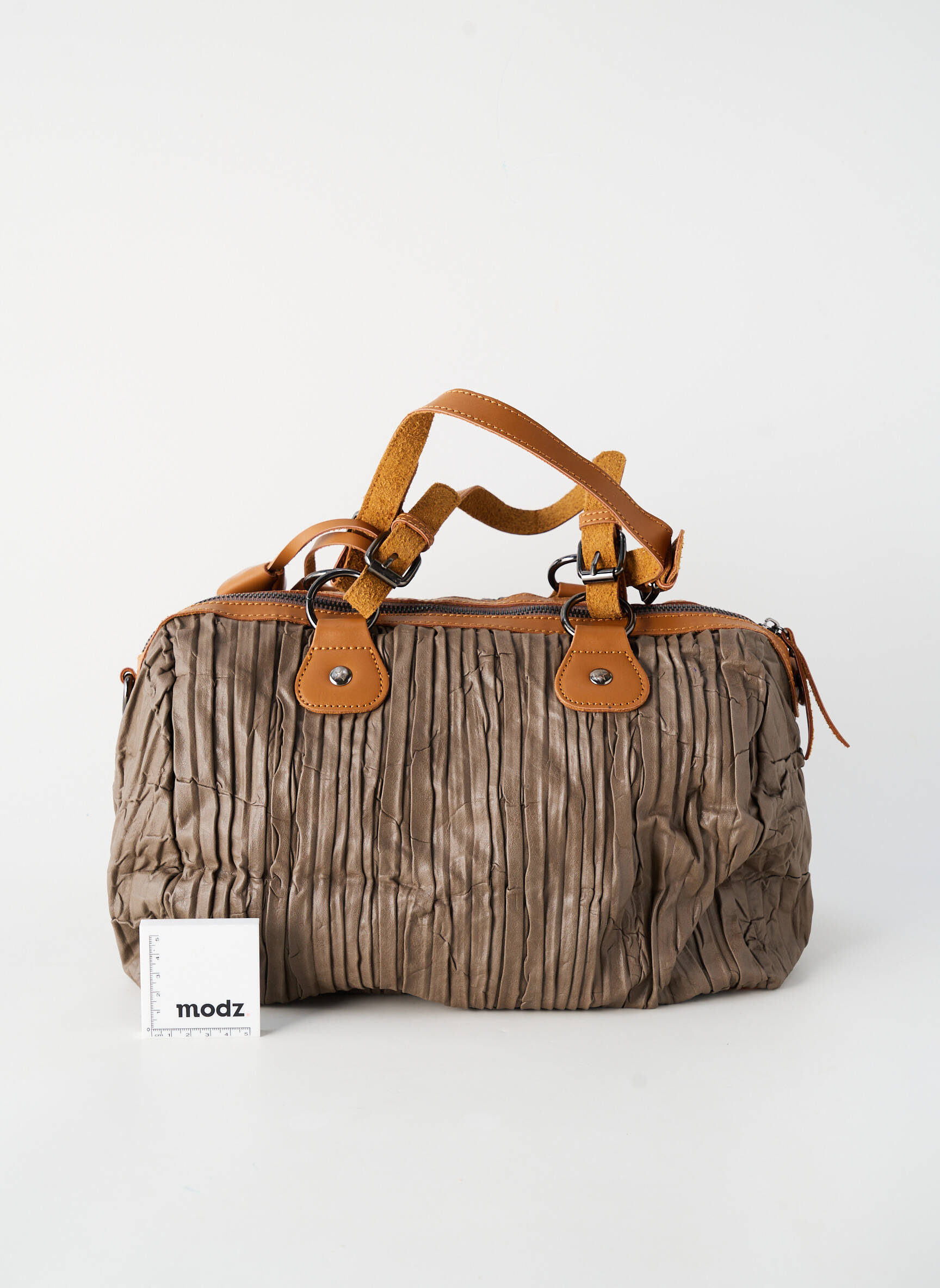 Sac fermeture zippée forme rectangulaire gris LES TROPEZIENNES PAR M.BELARBI femme