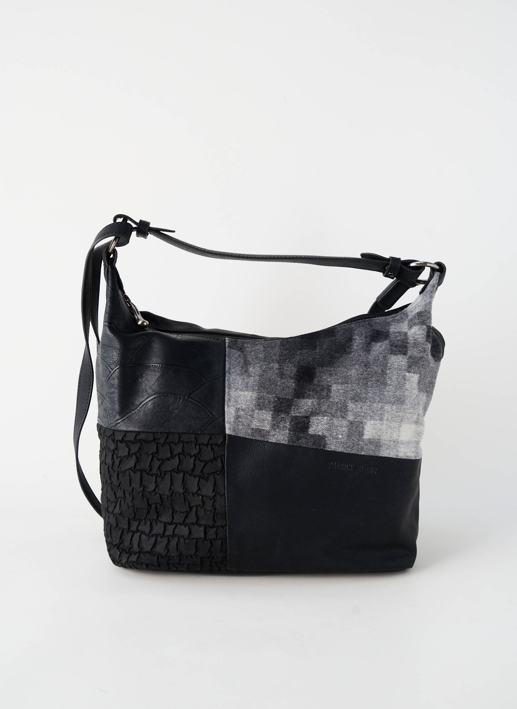 Sac fermeture zippée forme rectangulaire noir PATRICK BLANC femme