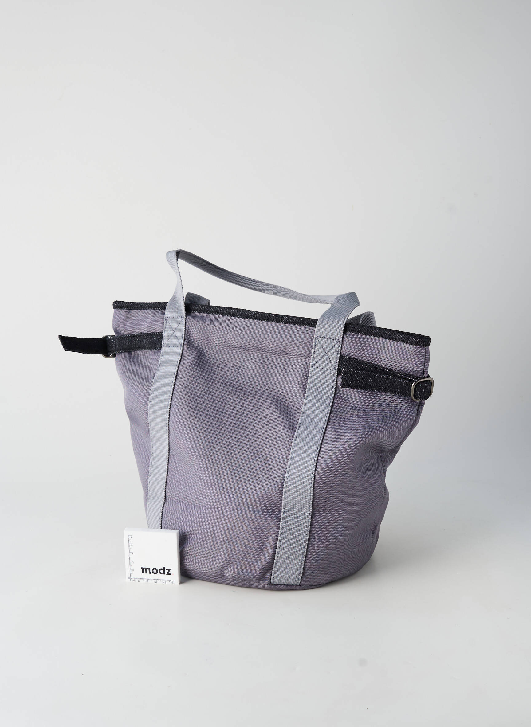 Sac fermeture zippée forme sceau gris LEVI'S femme