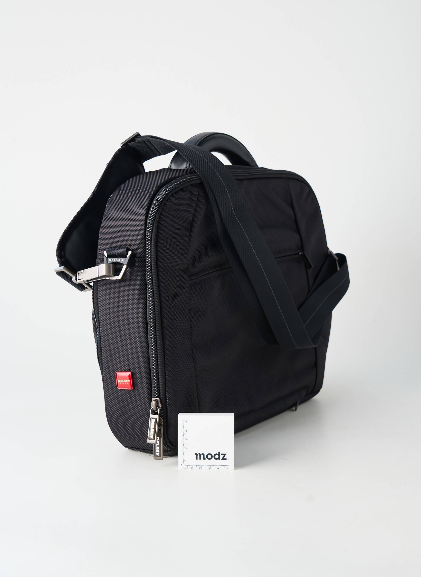 Sac fermeture zippée forme rectangulaire noir DELSEY femme