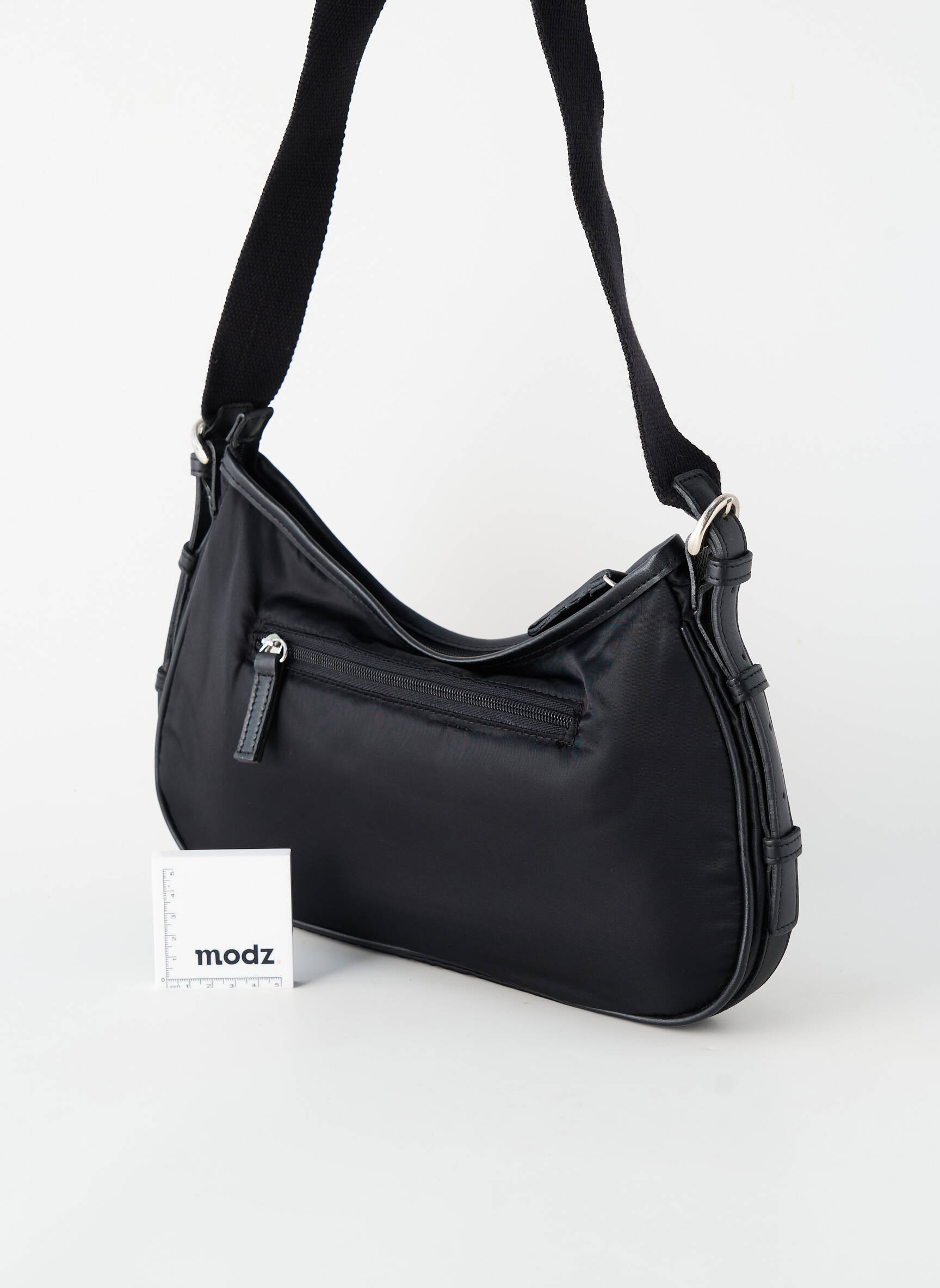 Sac fermeture zippée forme rectangulaire noir AROGADO femme