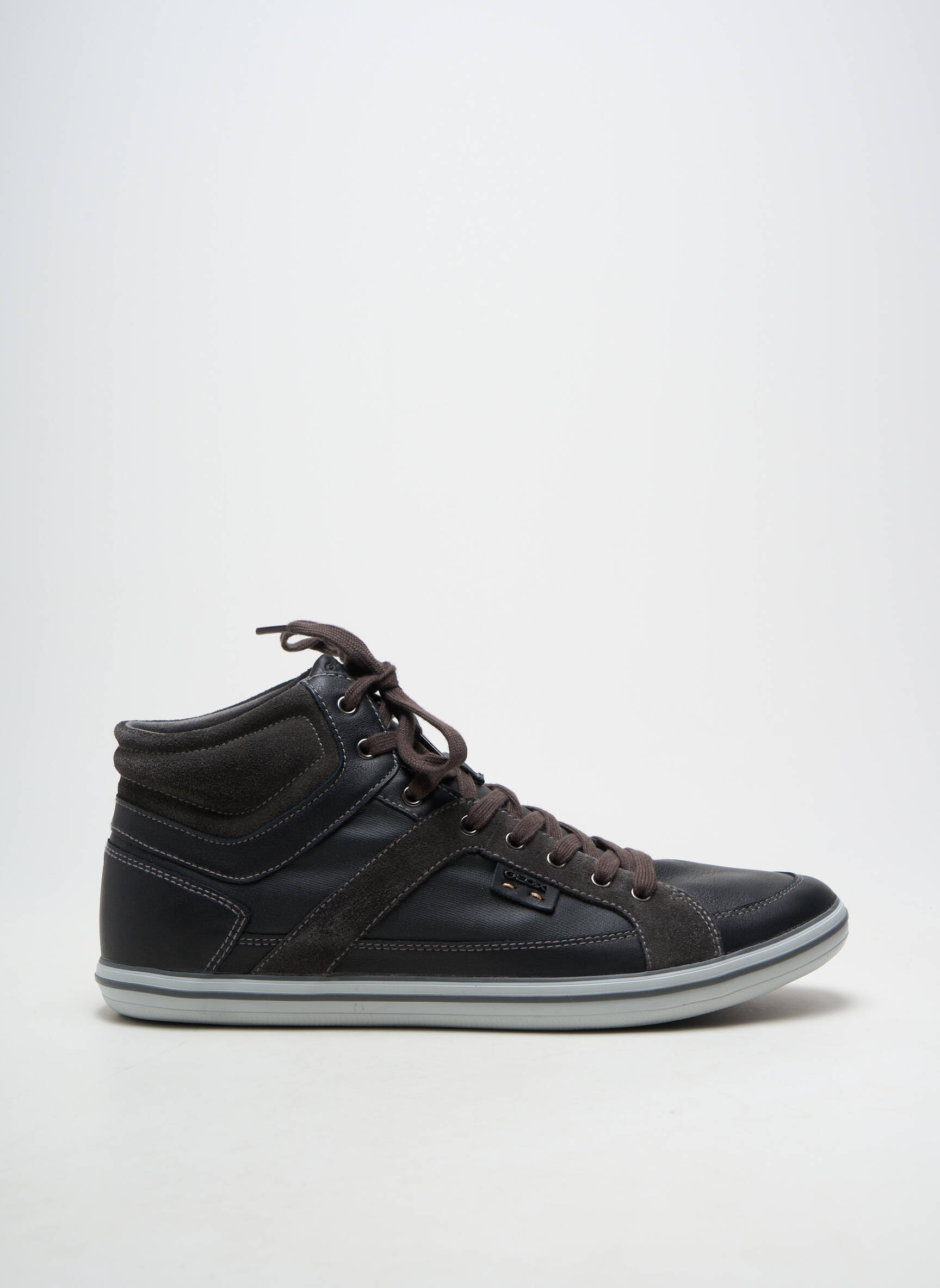 Baskets matière lisse bout rond gris GEOX homme