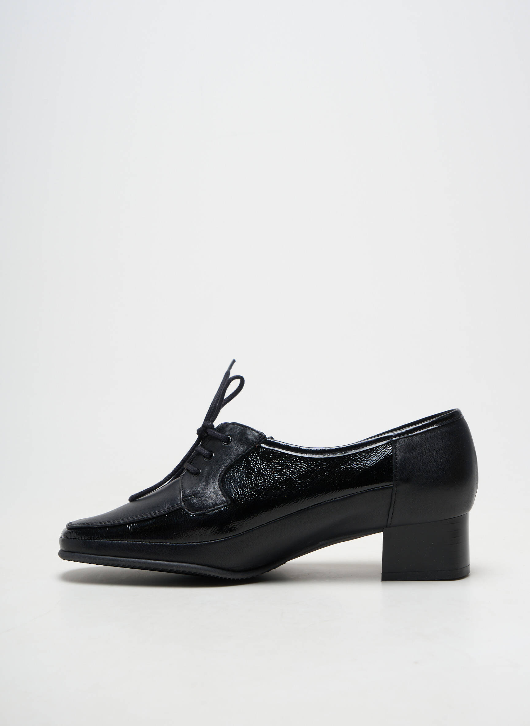 Derbies matière lisse talon de 4 à 6cm noir MARCO femme