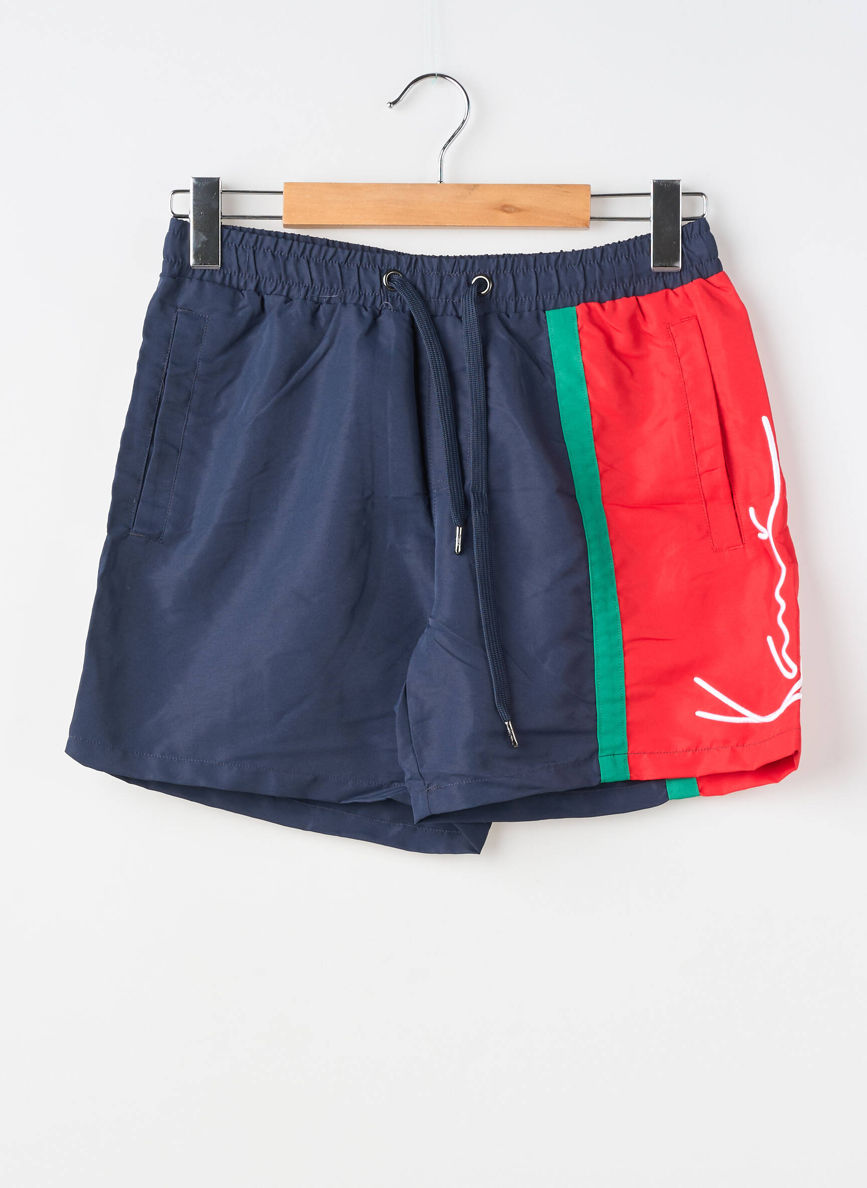 Short de bain effet matière satinée bleu KARL KANI homme