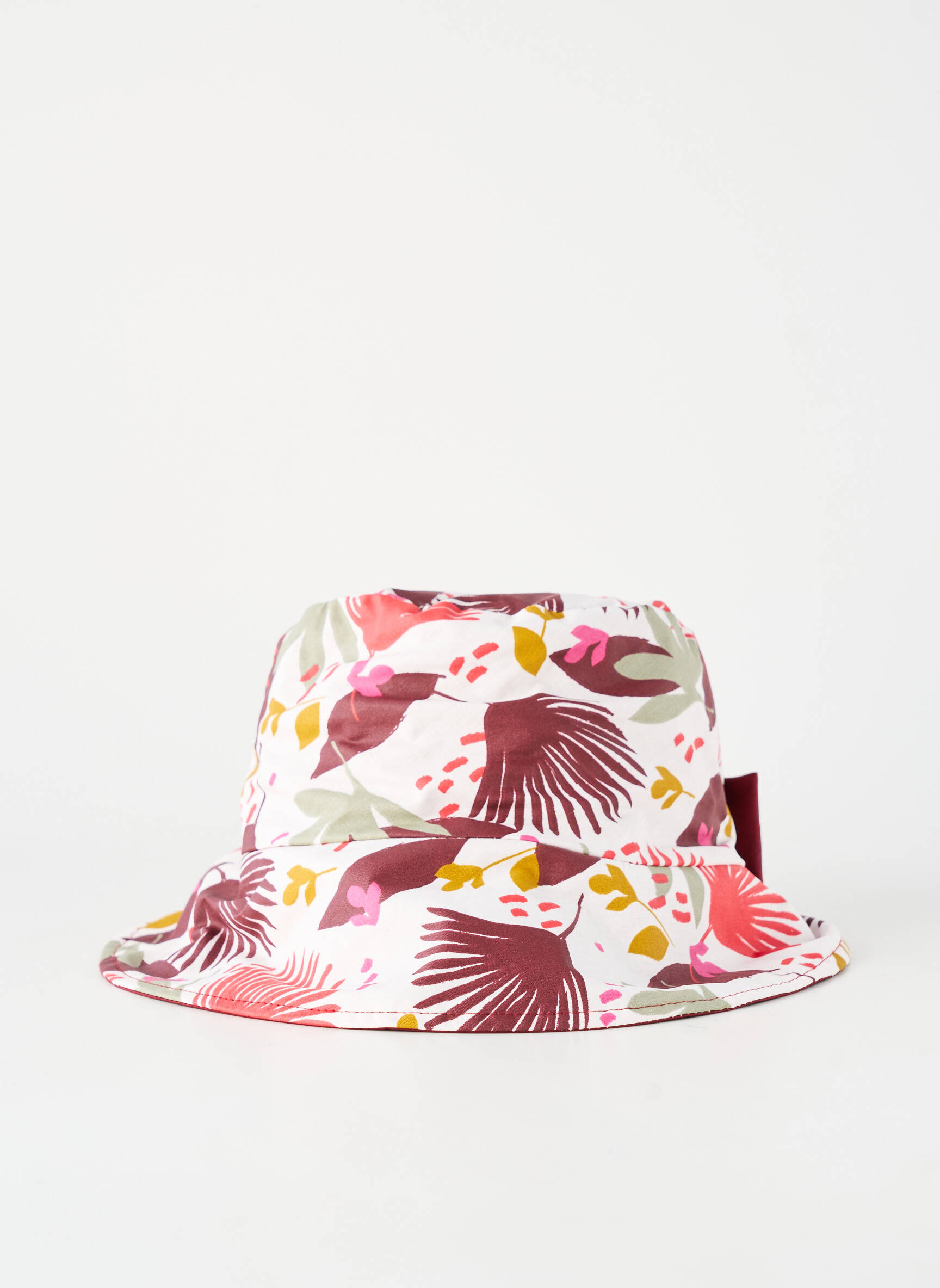 Chapeau forme bob rouge TOUT EN TETE femme