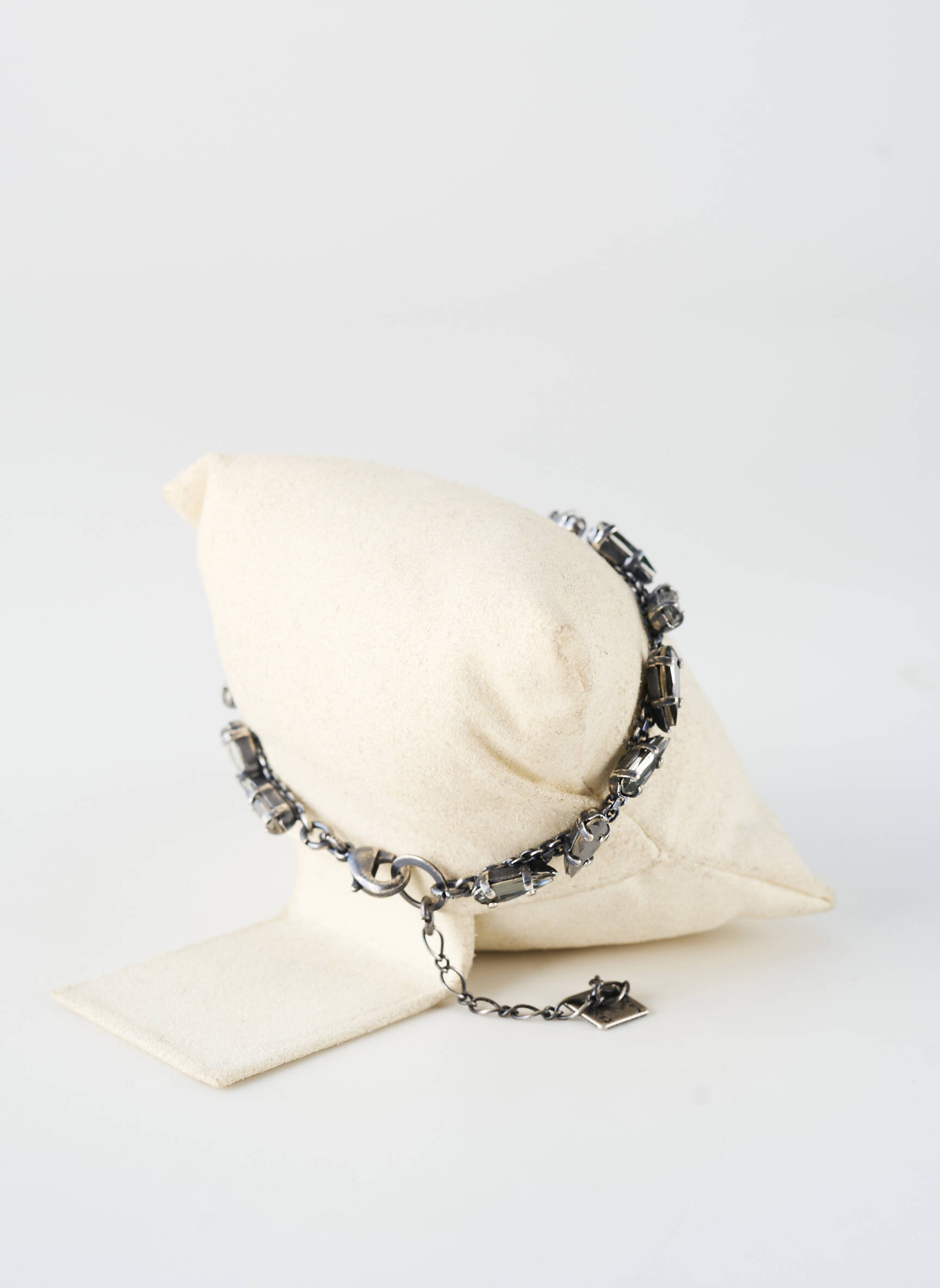 Bracelet ornement pierre gris KONPLOTT femme