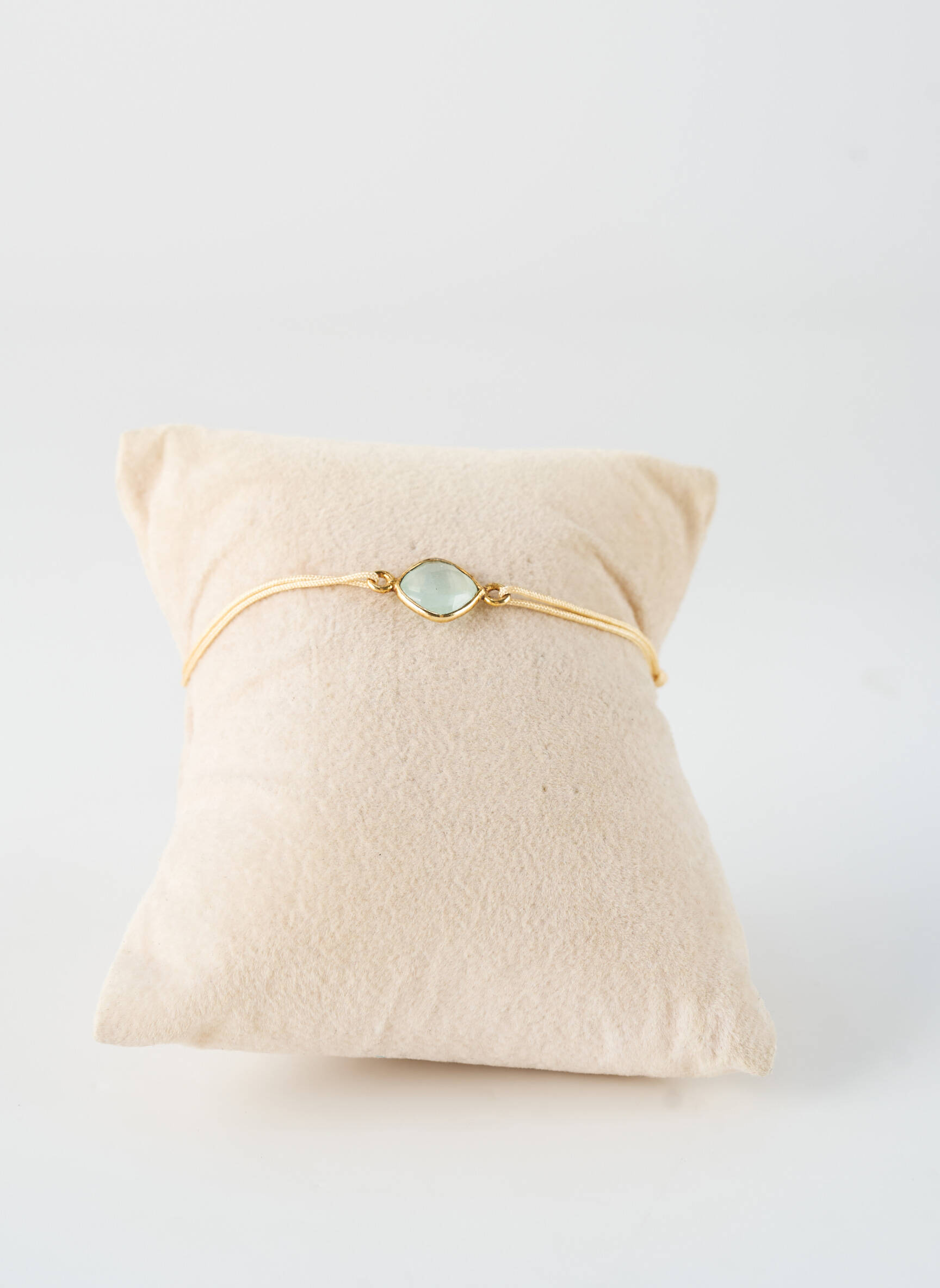 Bracelet ornement pierre bleu NILAI femme