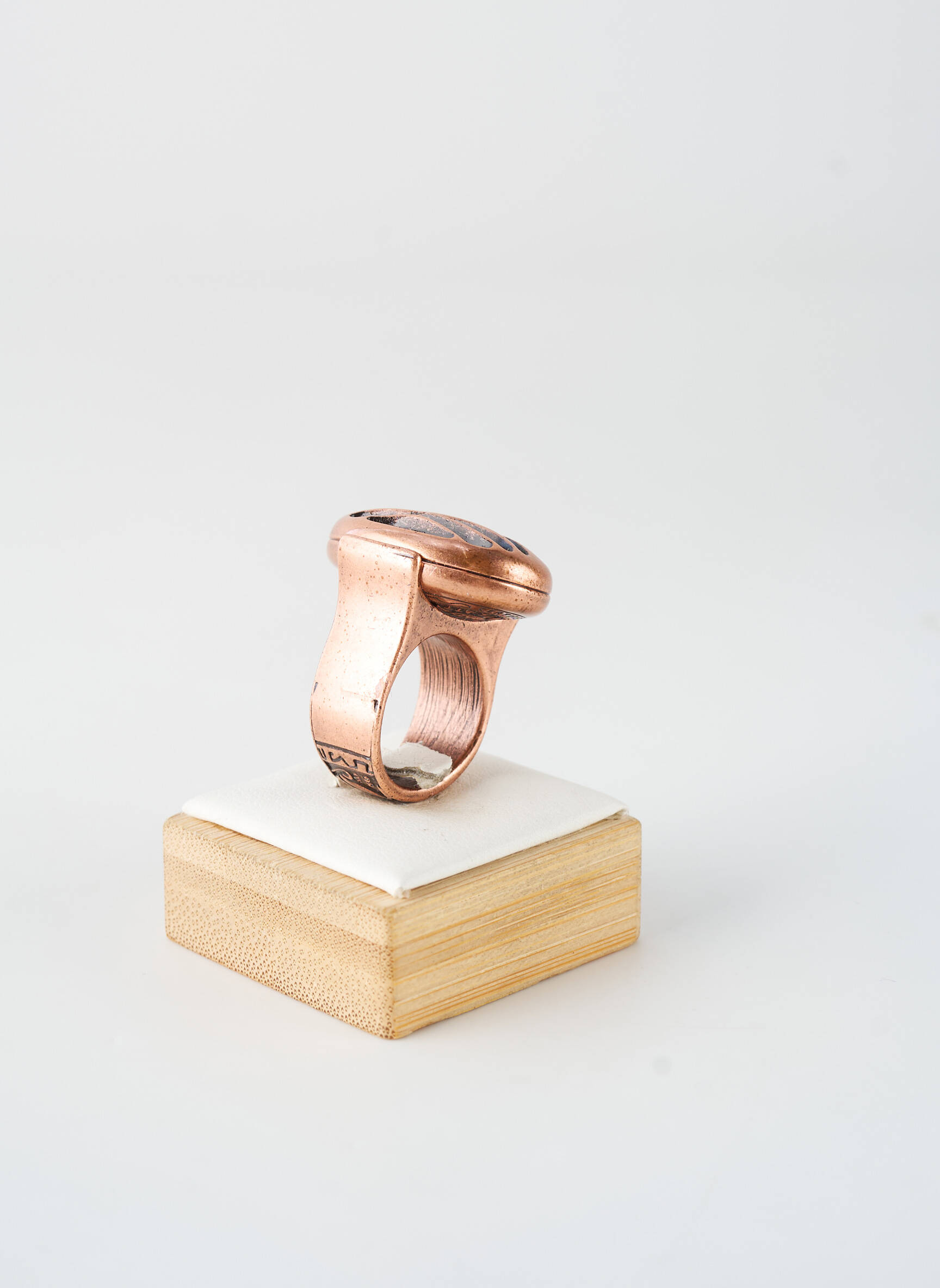 Bague matériaux métal rose KONPLOTT femme