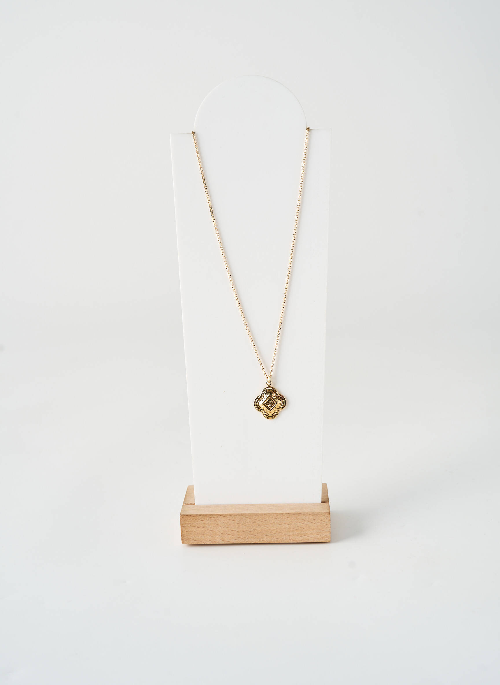 Collier fermeture fermoir mousqueton or NILAI femme