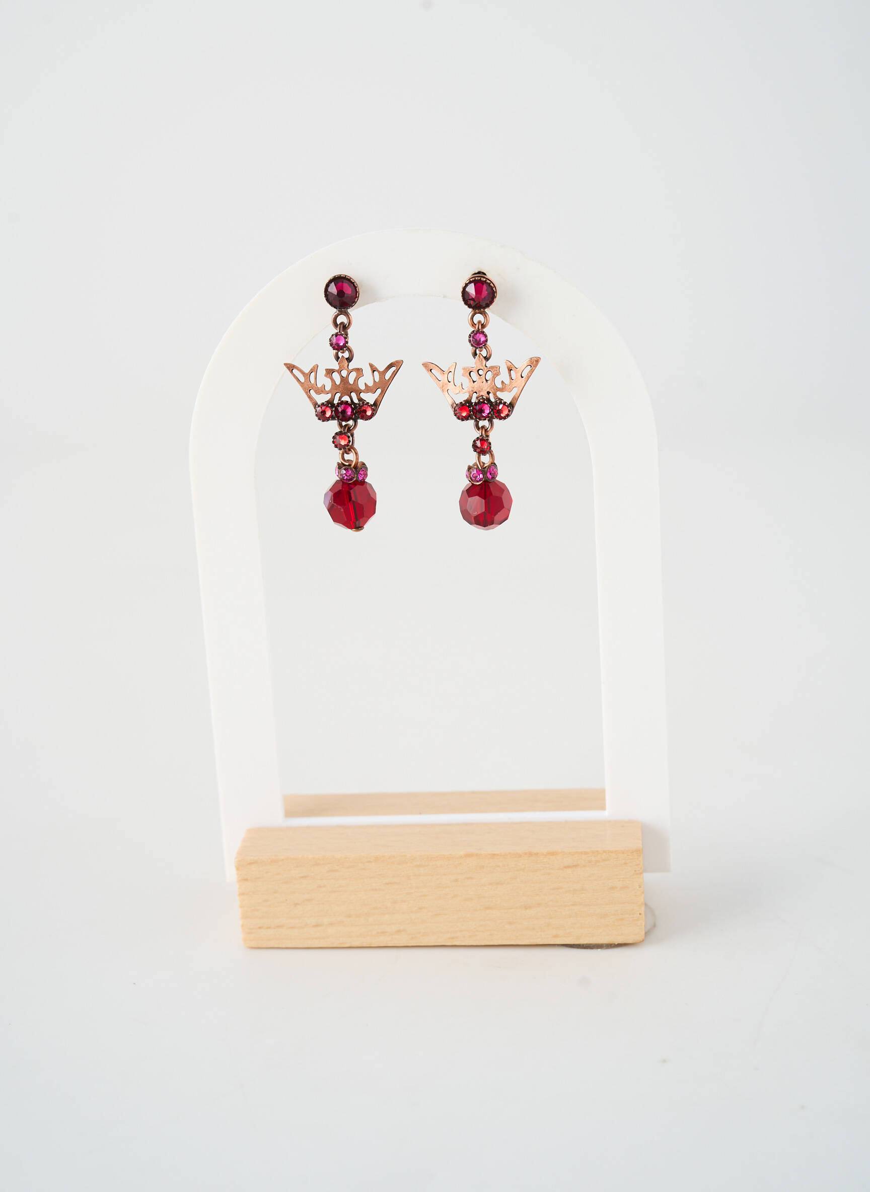 Boucles d’oreilles ornement pierre rouge KONPLOTT femme