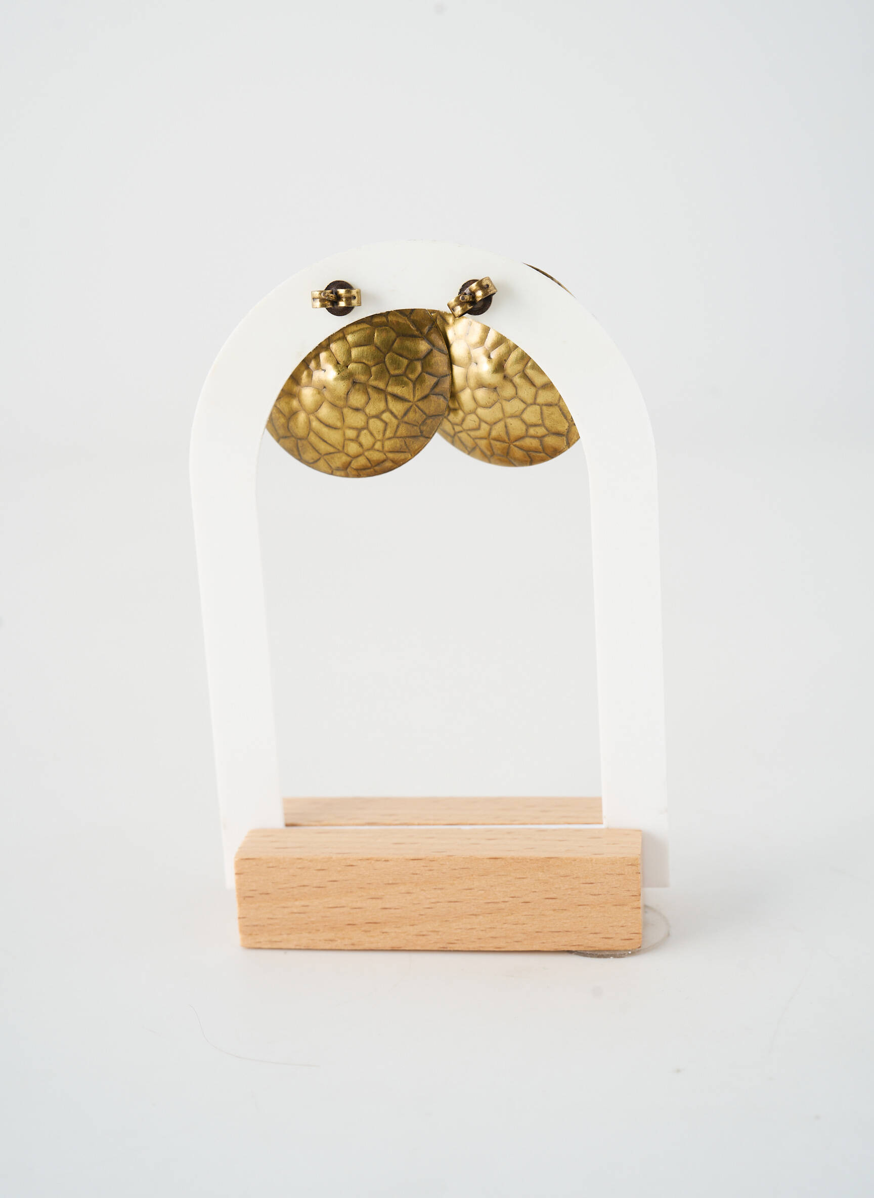 Boucles d’oreilles matériaux métal or KONPLOTT femme