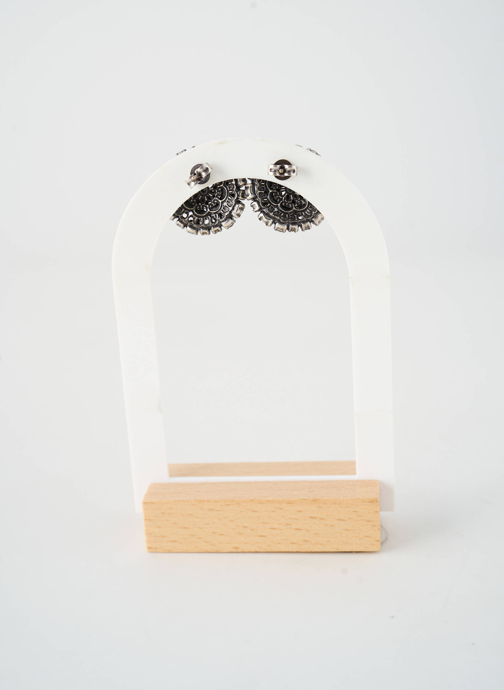 Boucles d’oreilles matériaux métal argent KONPLOTT femme