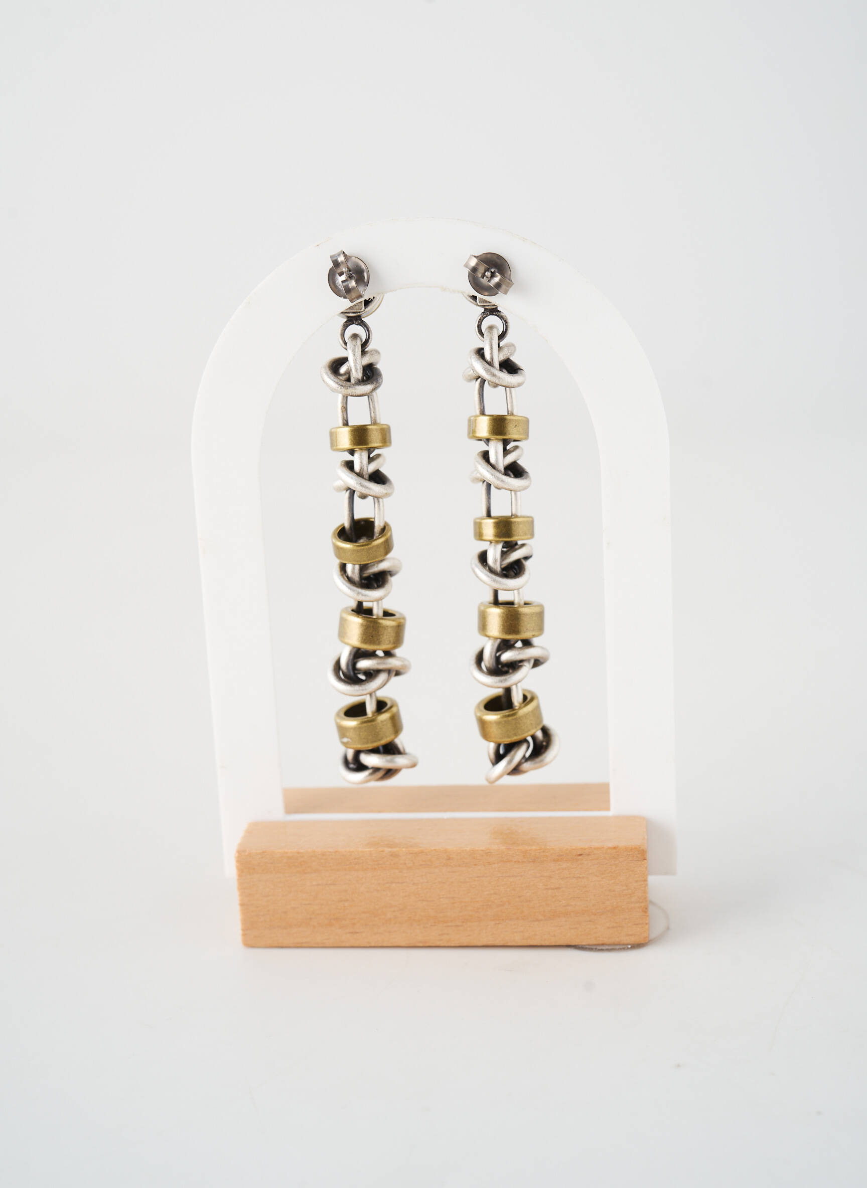 Boucles d’oreilles matériaux métal argent KONPLOTT femme