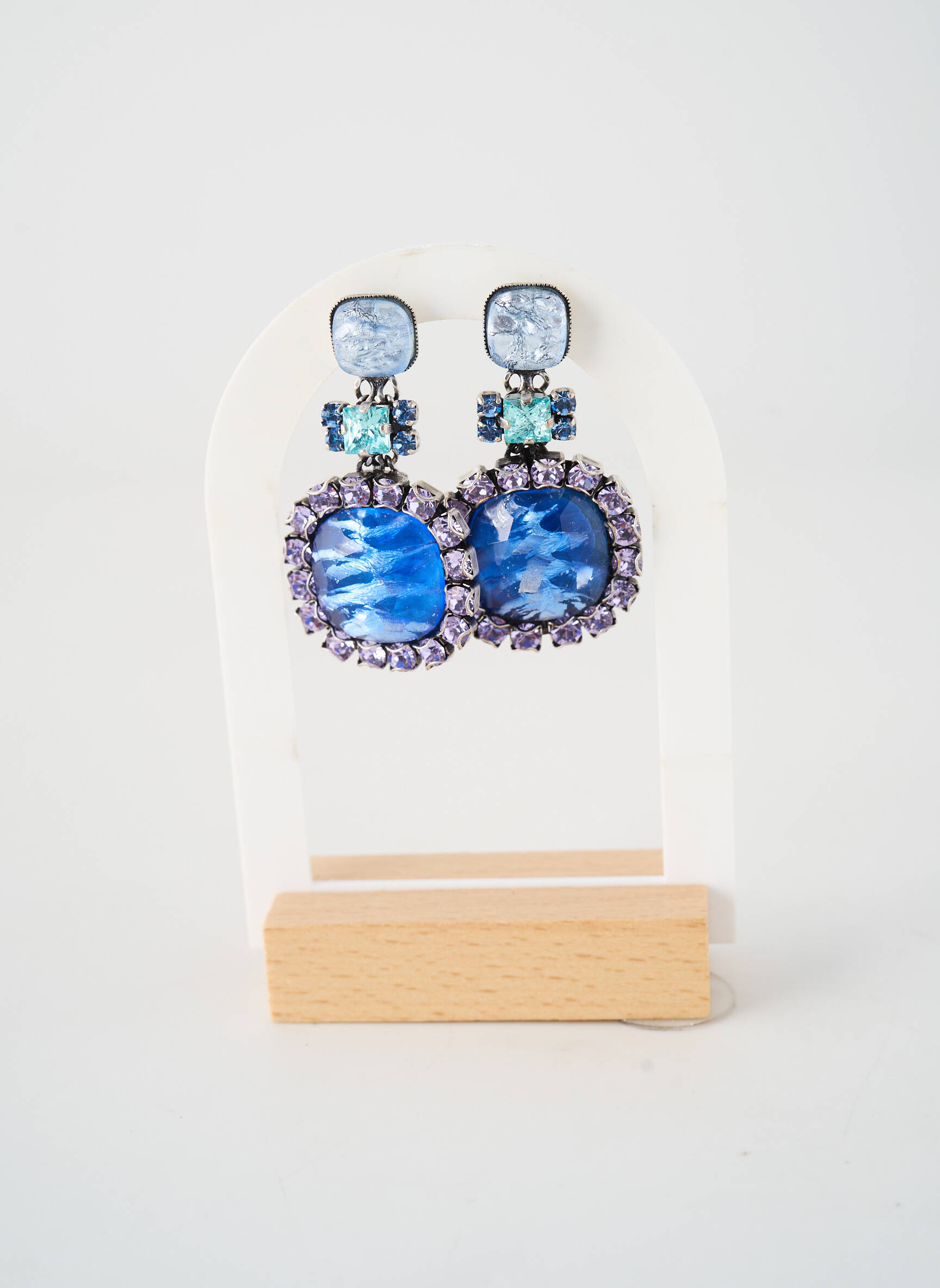 Boucles d’oreilles matériaux métal bleu KONPLOTT femme