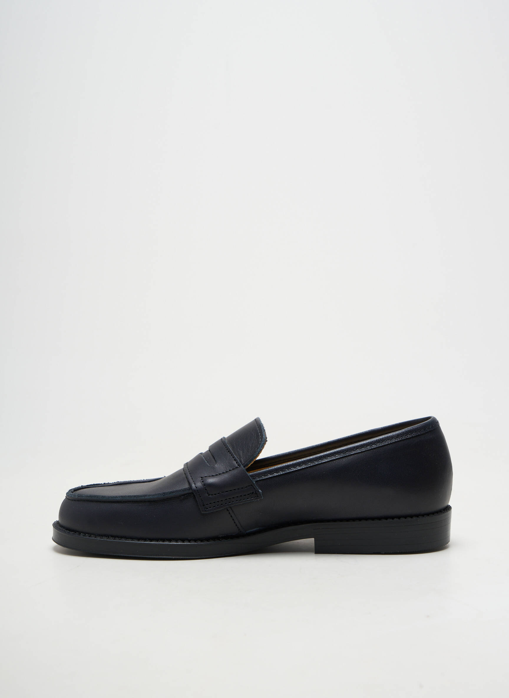 Mocassins matière lisse talon plat jusqu'à 3cm bleu GBB femme