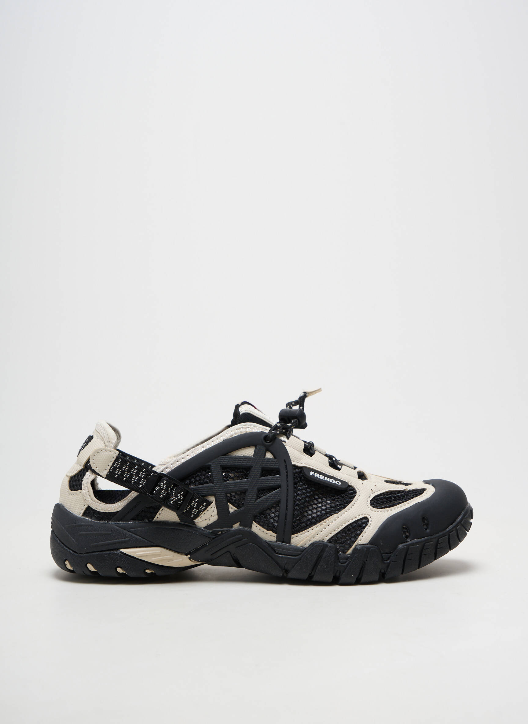 Baskets bout rond bout rond noir FRENDO unisexe