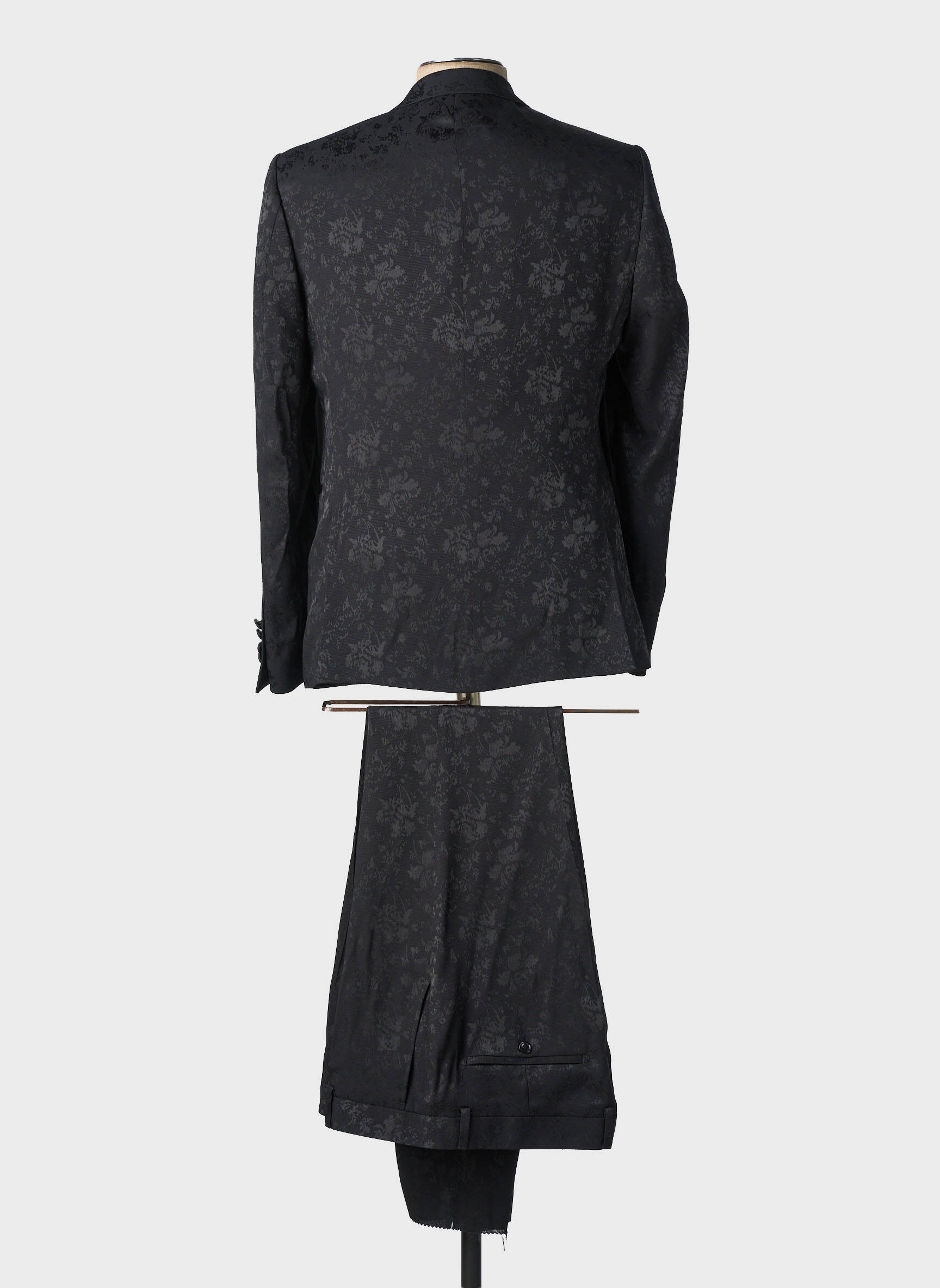 Costume de cérémonie coupe cintrée noir SEVENSON homme