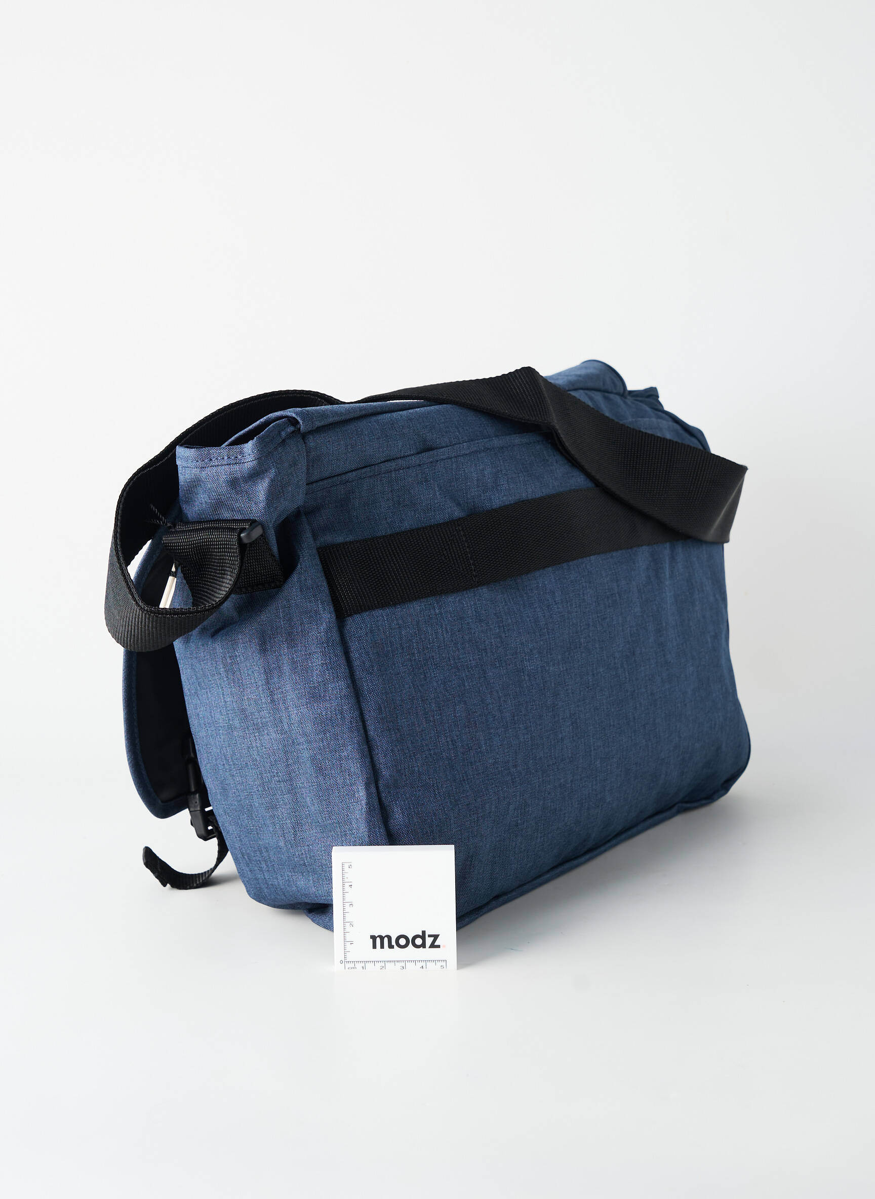 Cartable fermeture clip bleu EASTPAK unisexe