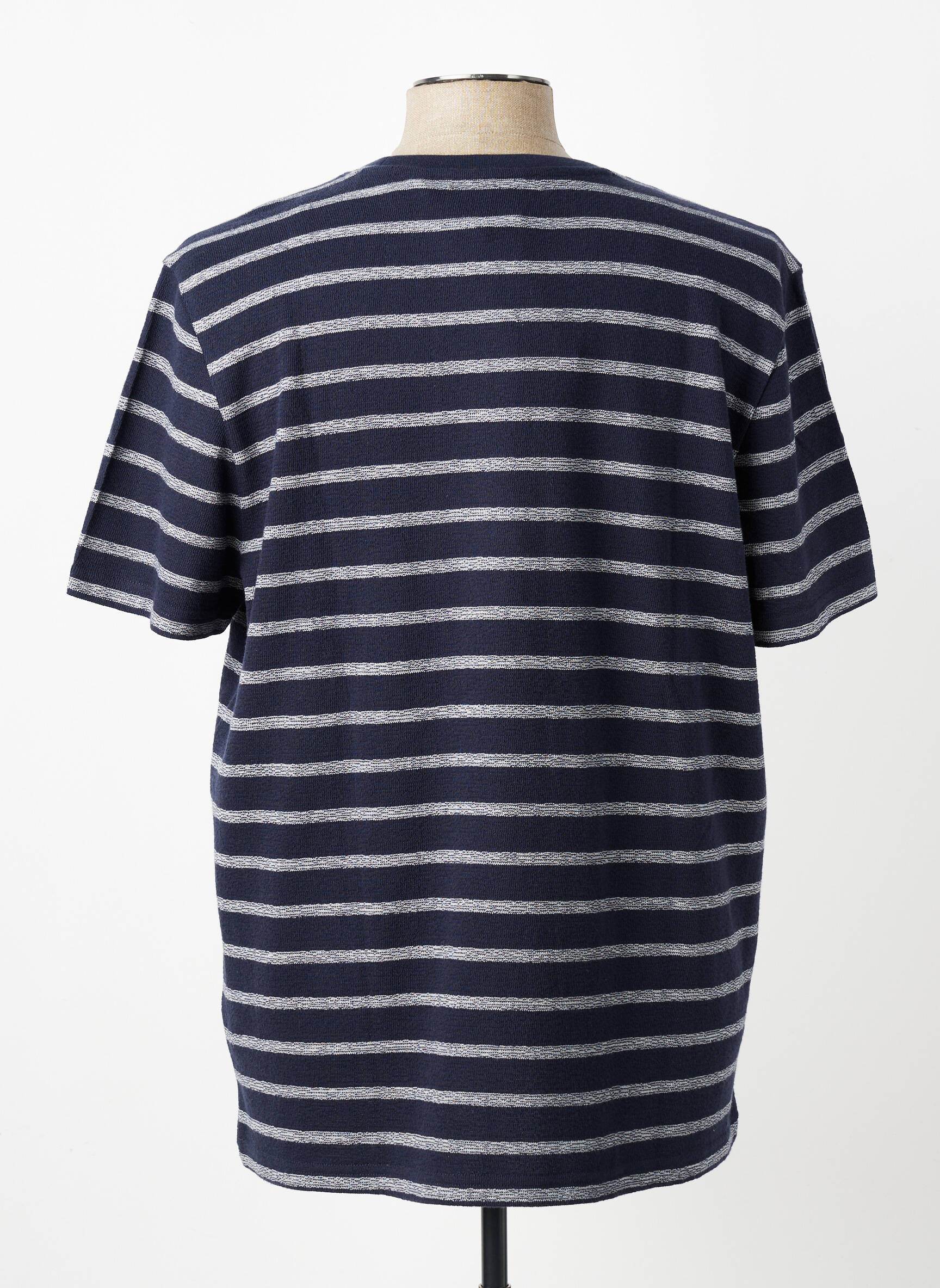 T-shirt coupe cintrée manches courtes bleu FYNCH-HATTON homme