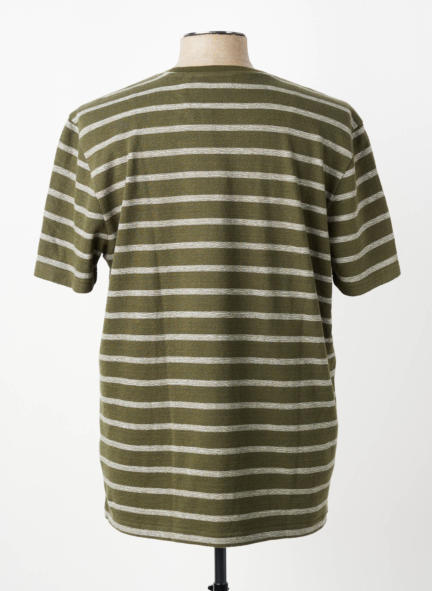 T-shirt coupe cintrée manches courtes vert FYNCH-HATTON homme