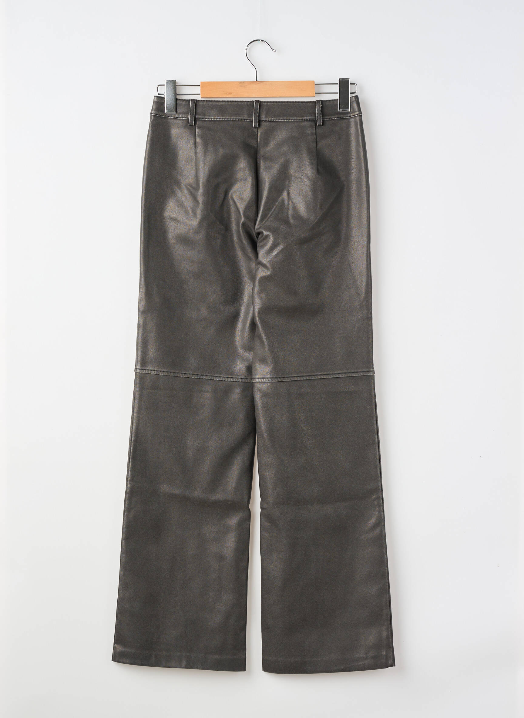 Pantalon droit fermeture zippée sous rabat boutonné taille normale gris GINA TRICOT femme