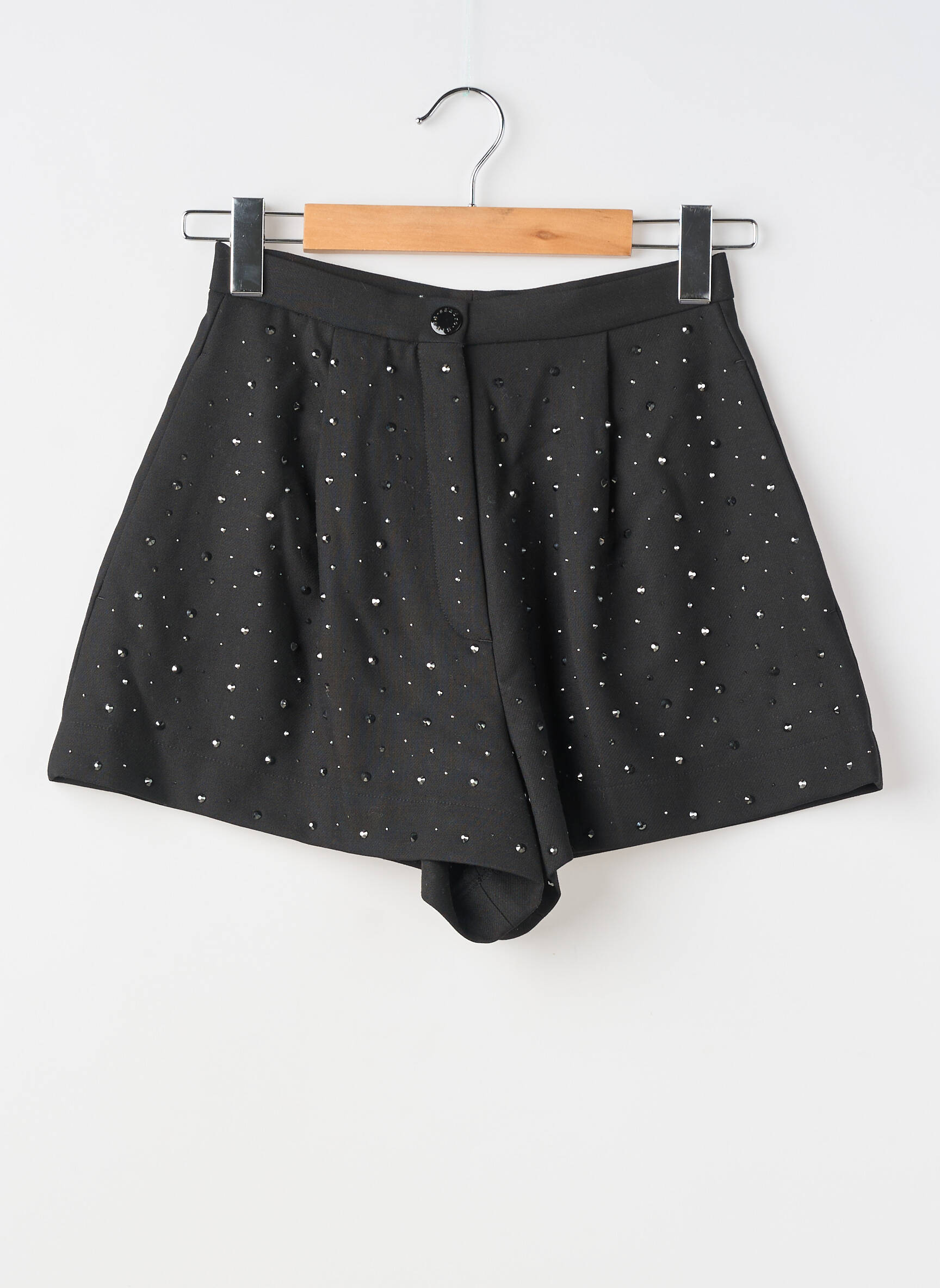 Short fermeture zippée sous rabat boutonné taille normale noir SANDRO femme