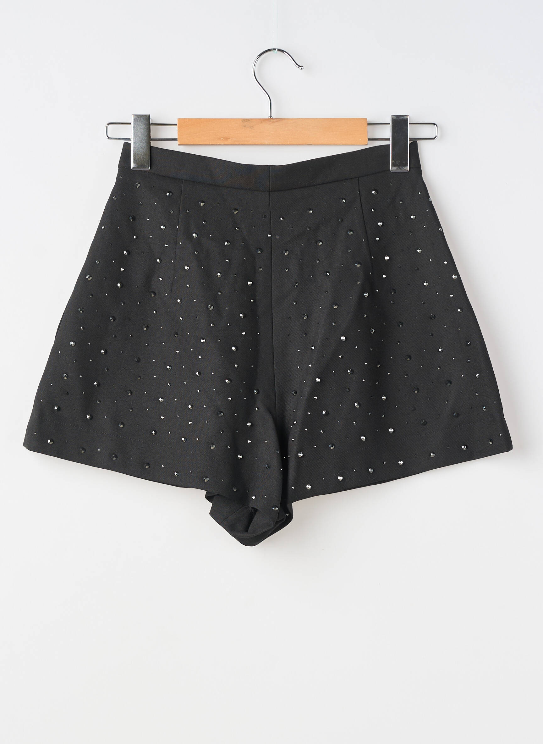 Short fermeture zippée sous rabat boutonné taille normale noir SANDRO femme