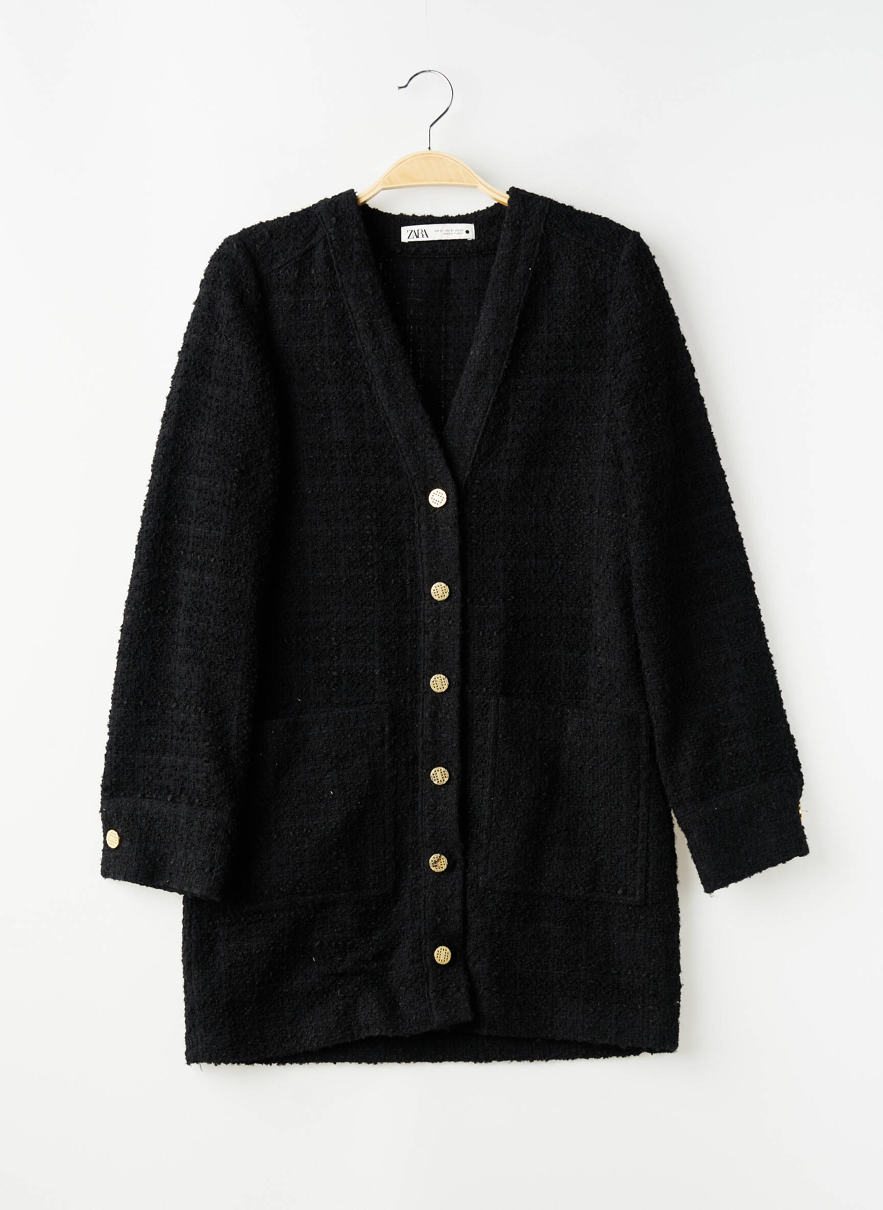 Gilet manches longues fermeture boutonnée sur le devant noir ZARA femme