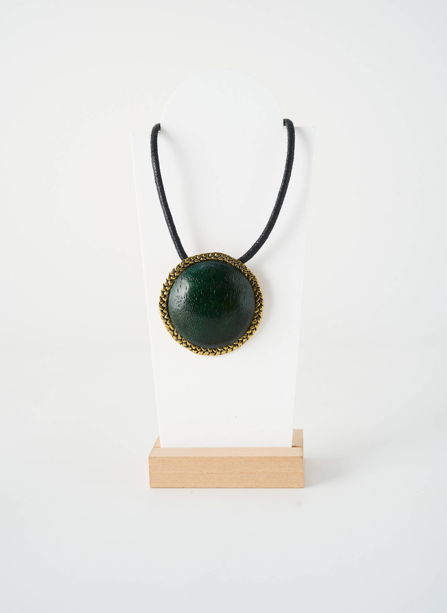 Collier ornement breloque / pampille vert NATURE BIJOUX femme