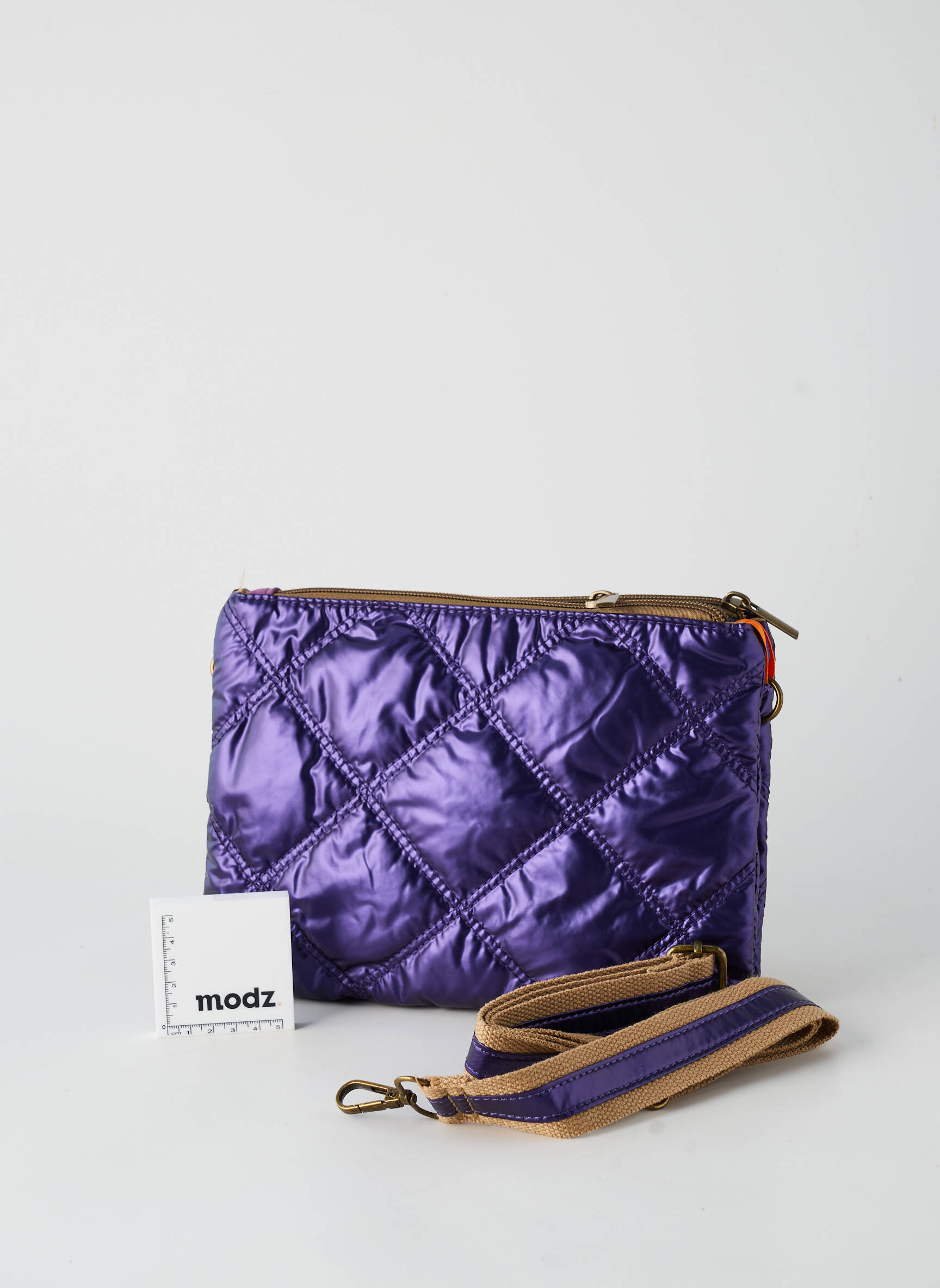 Sac multipoches forme rectangulaire violet LE VOYAGE EN PANIER femme