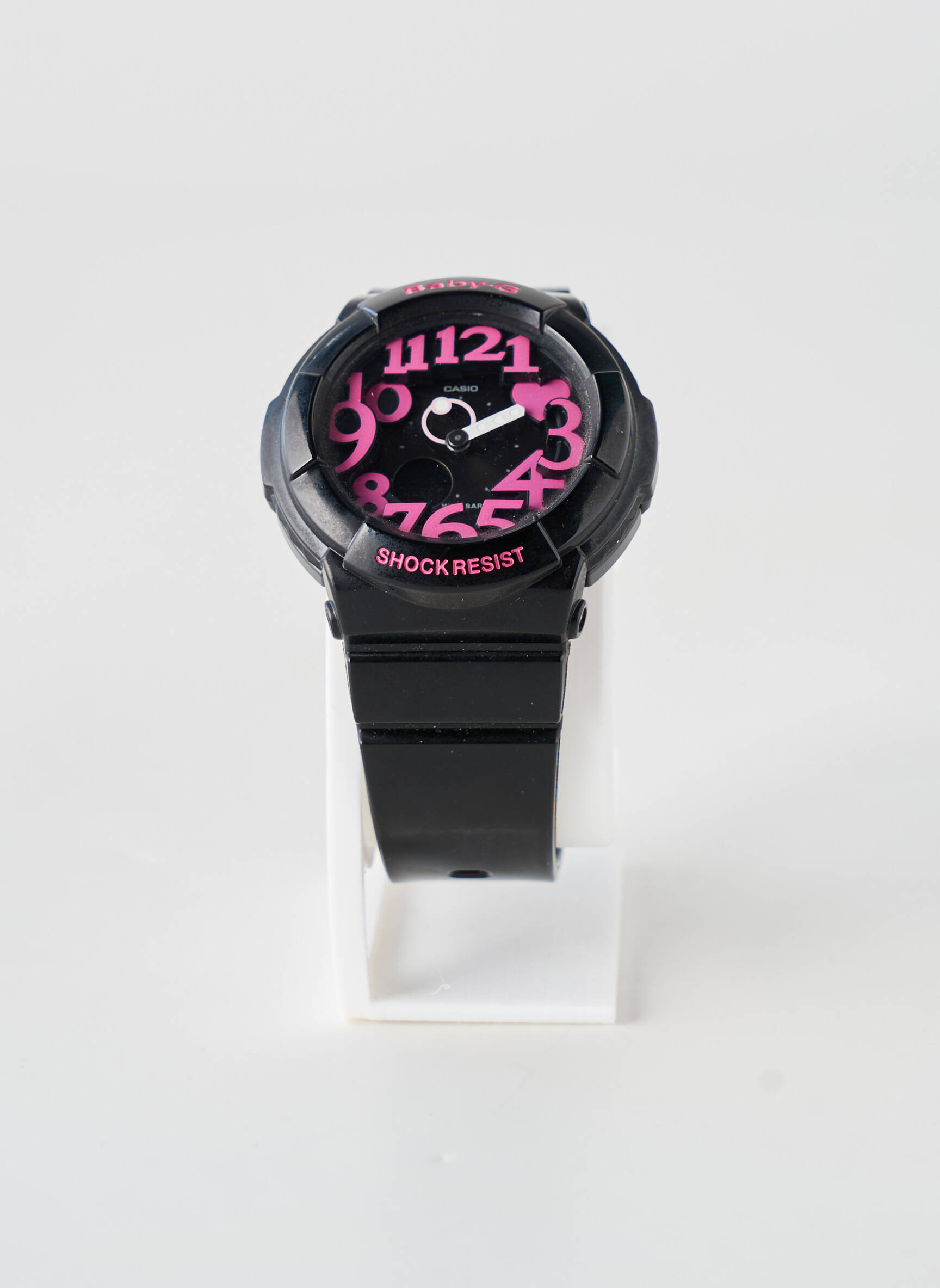 Montre noir CASIO femme
