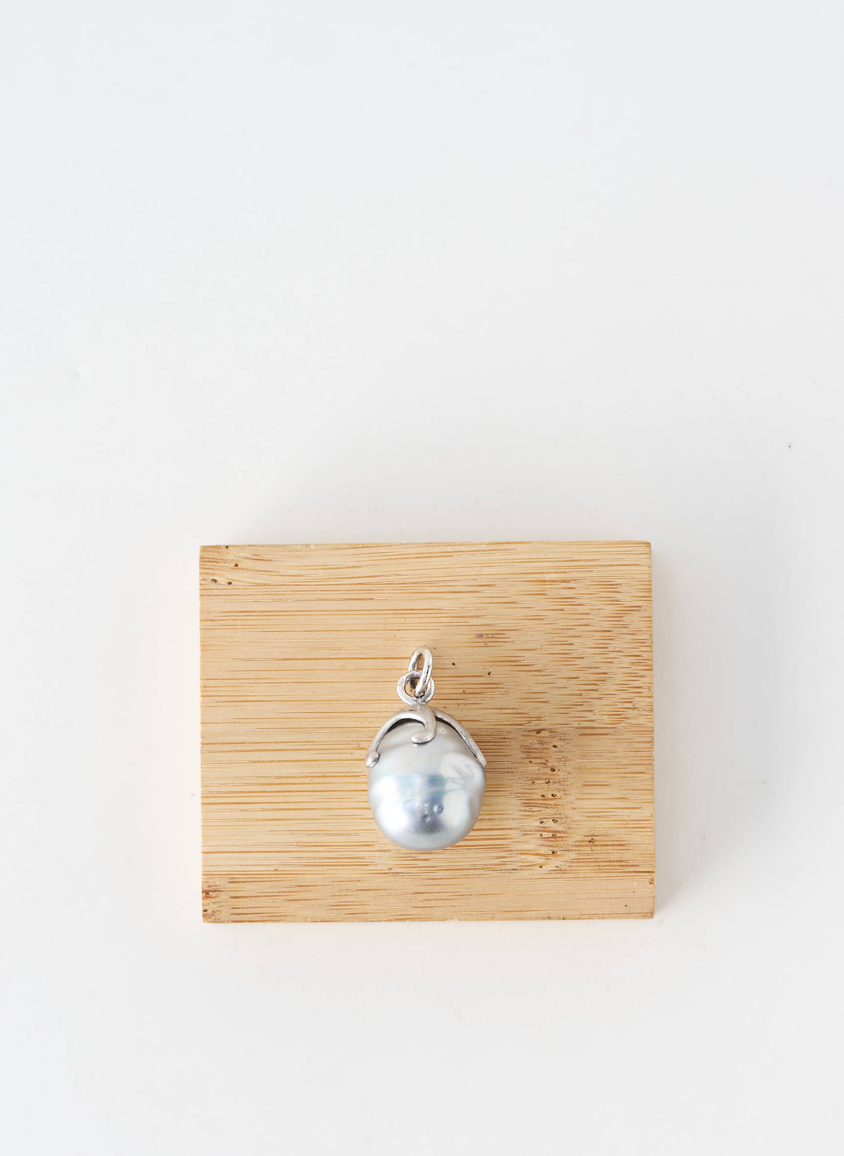 Pendentif matériaux métal bleu UNA STORIA femme