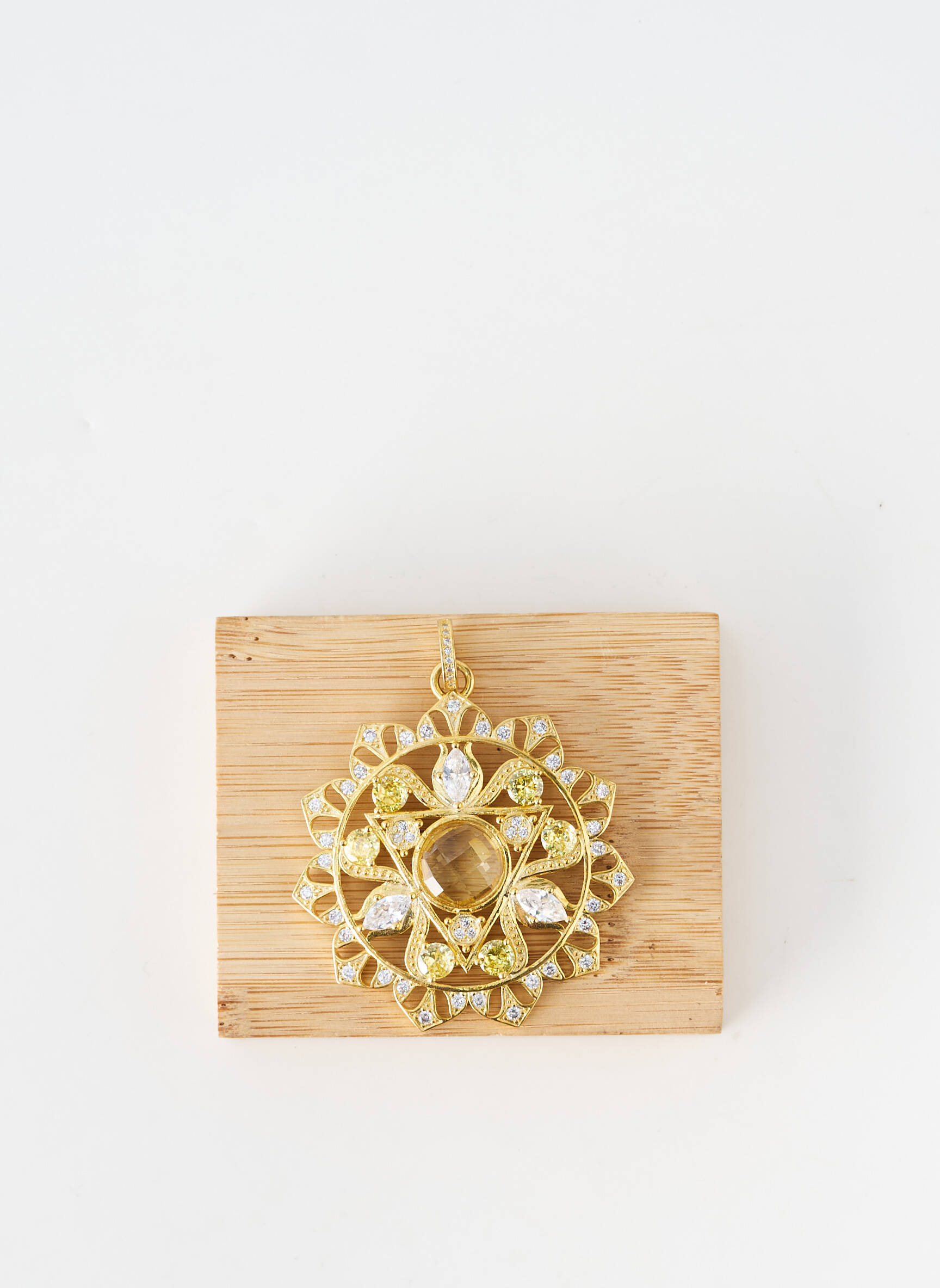 Pendentif matériaux métal or ALLAN'S femme